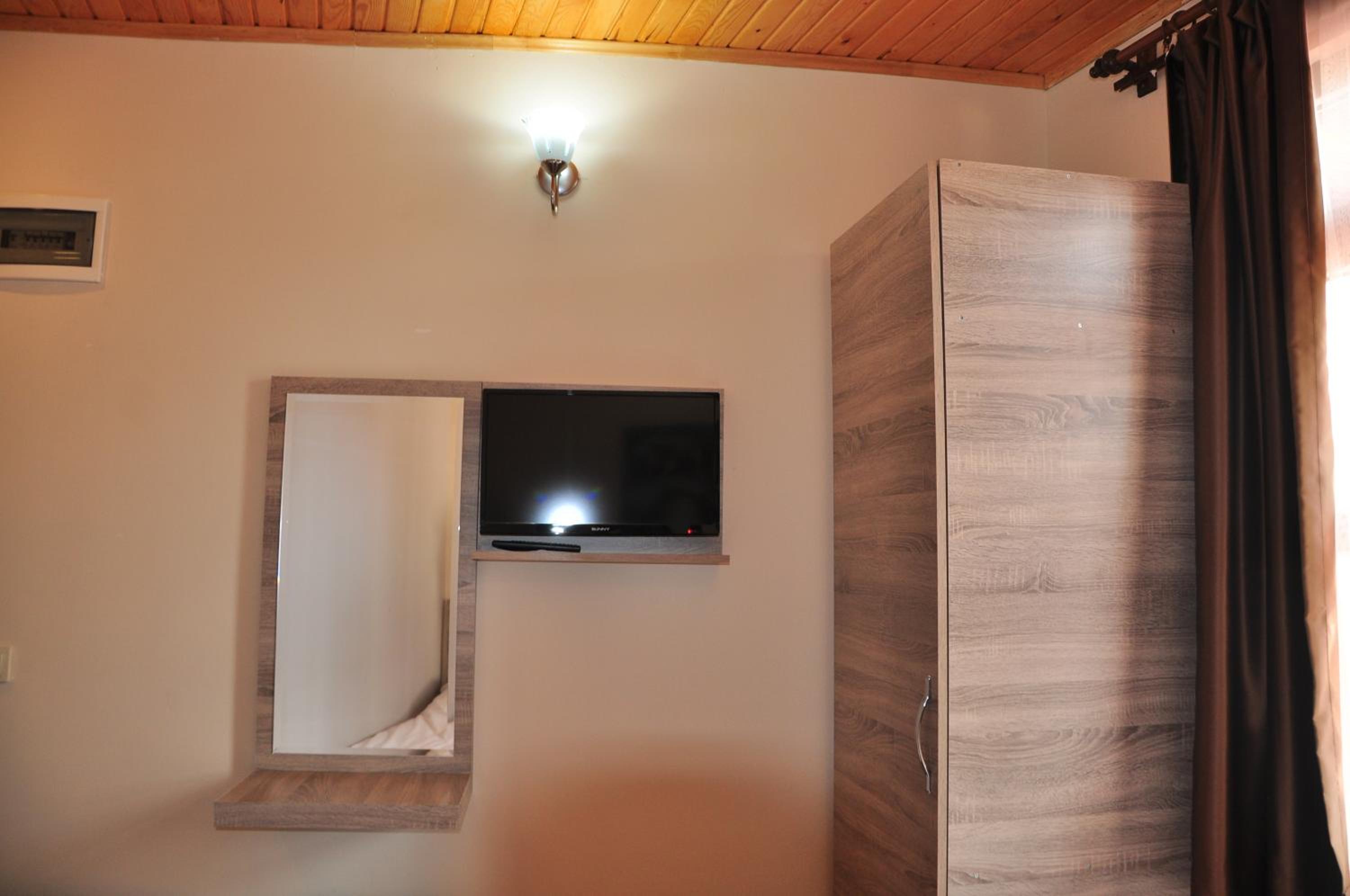 Twin Room with Private Bathroom