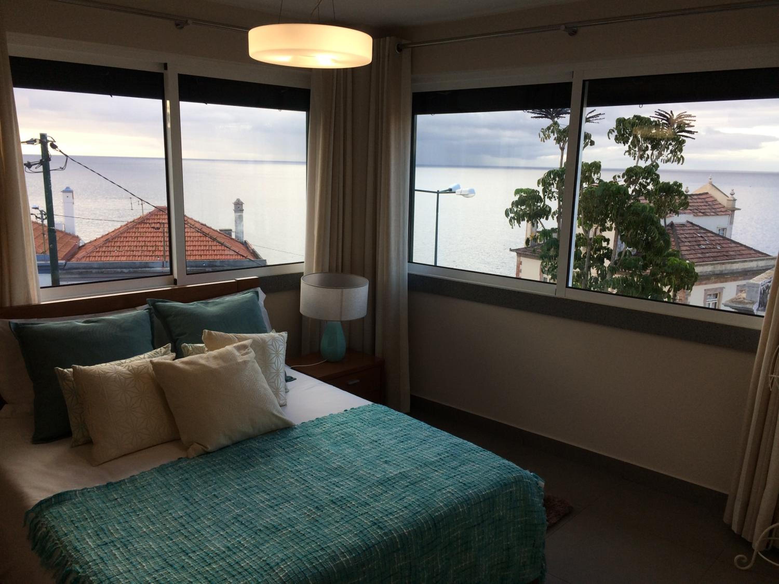 Apartment with Sea View - 2nd floor