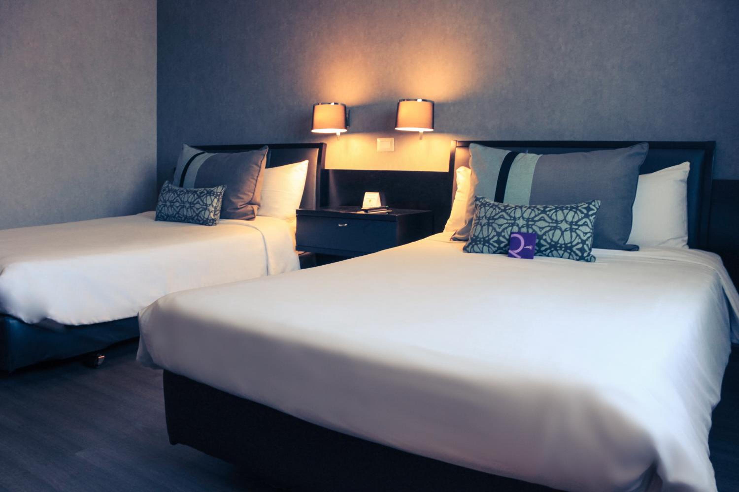 Superior Room with 2 Double Beds - Photo 2
