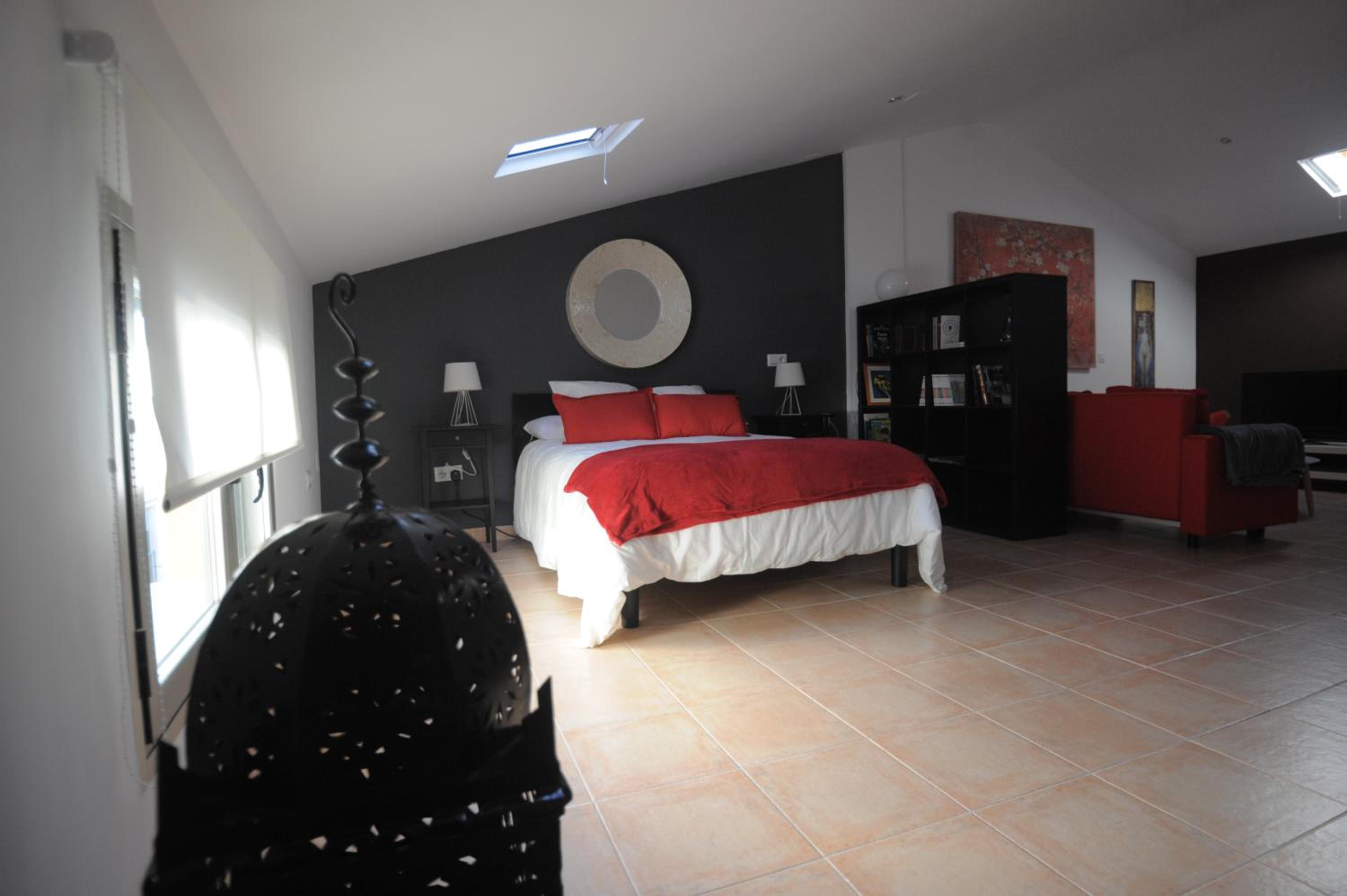 Casa adosada de tres habitaciones