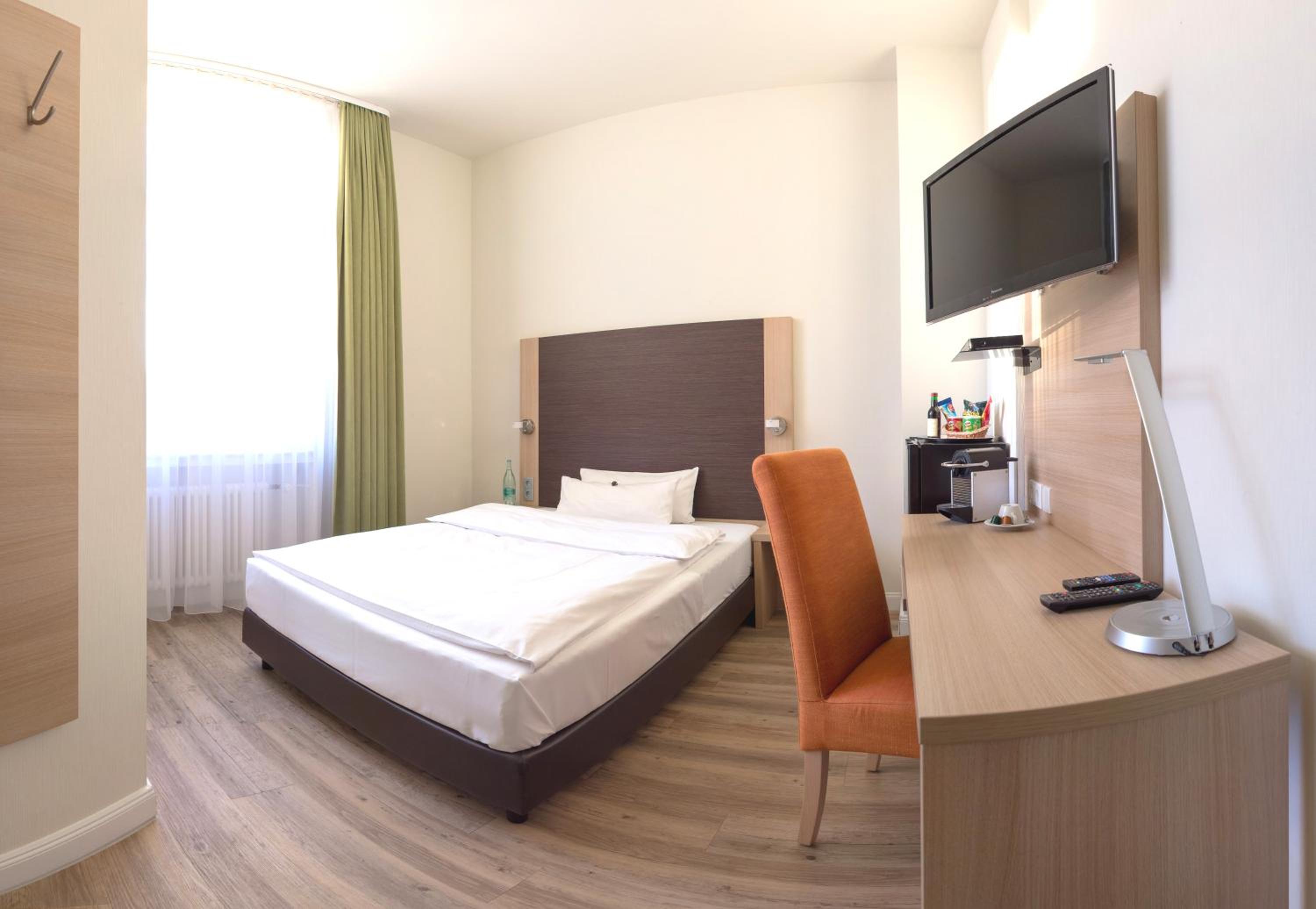 Single Room photo 1