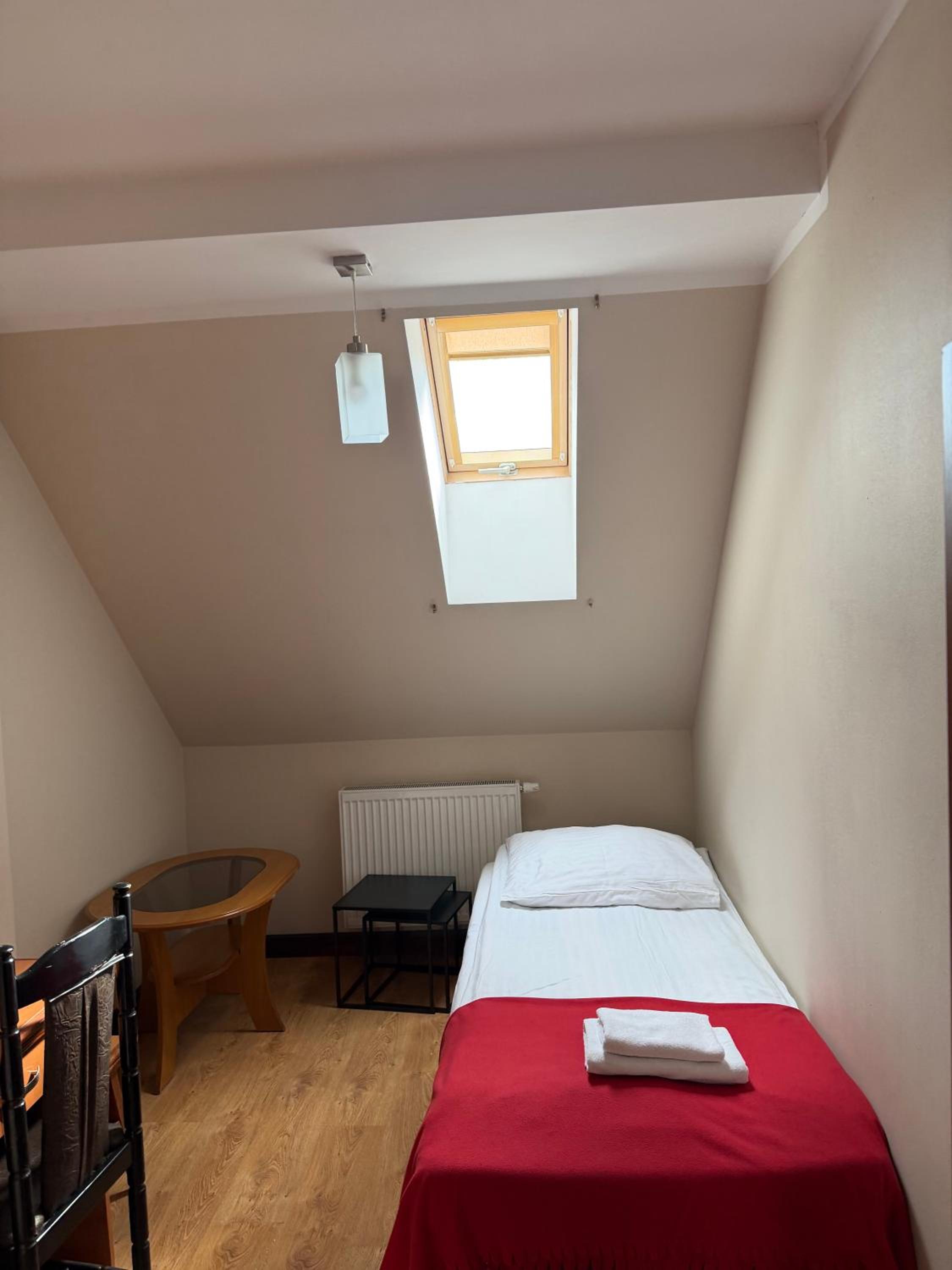 Single Room with Private External Bathroom photo 2