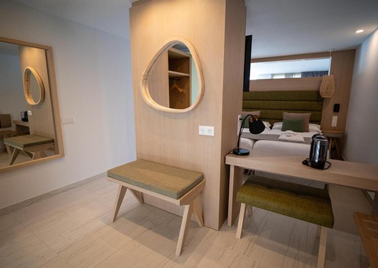 Junior Suite with Private Pool photo 2