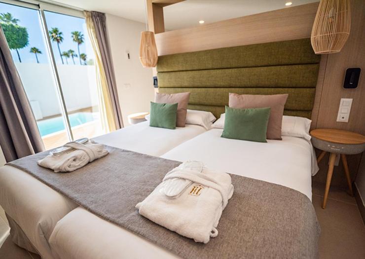 Junior Suite with Private Pool photo 3