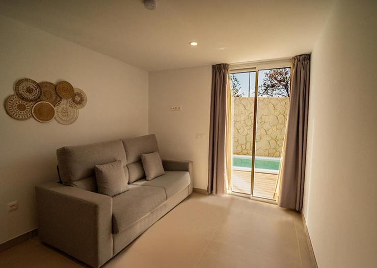 Suite with Private Pool photo 2