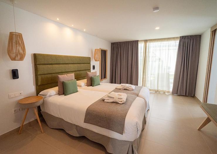 Suite with Private Pool photo 3