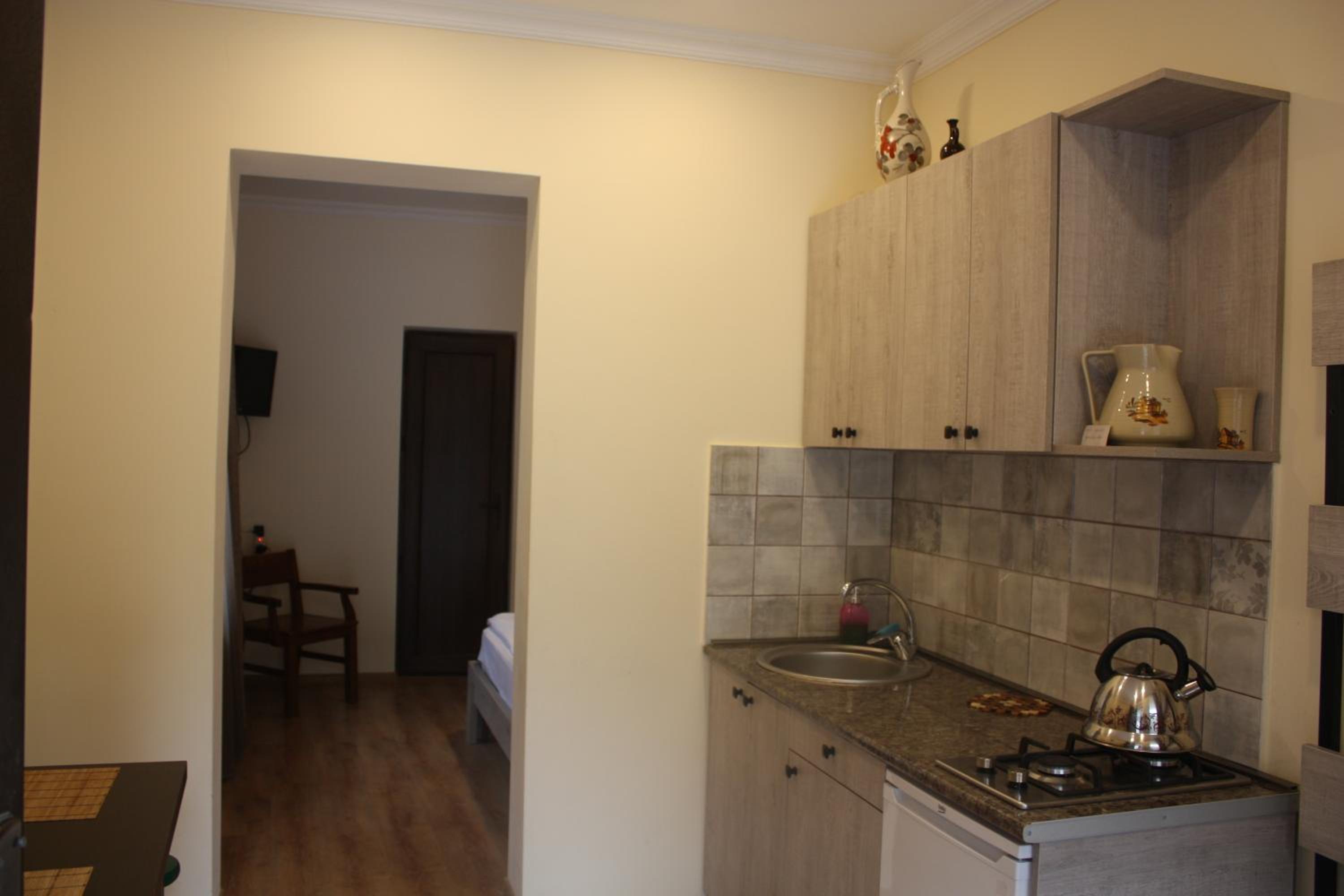 One-Bedroom Deluxe Apartment
