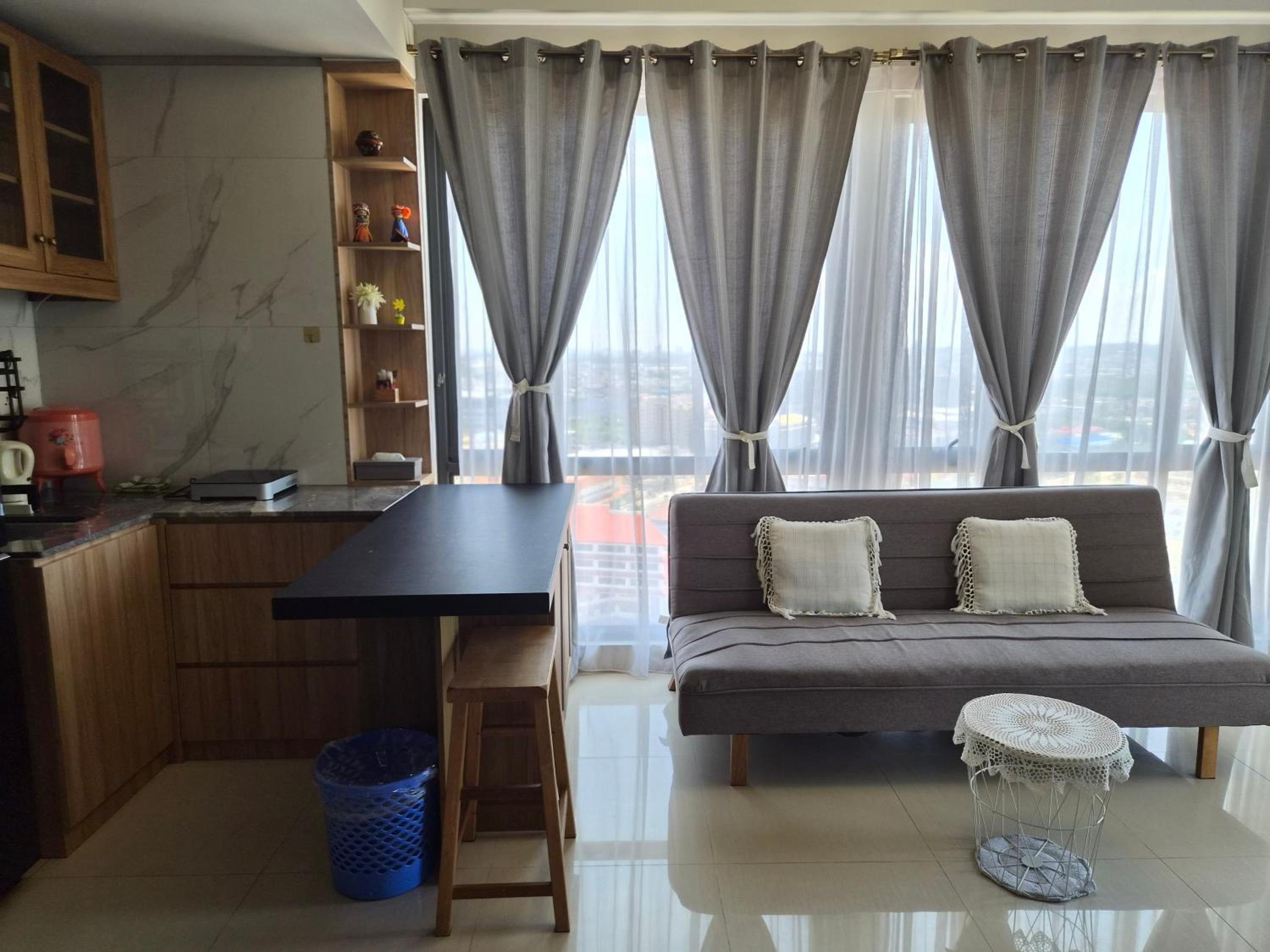 Two-Bedroom Apartment with Sea View - Photo 1