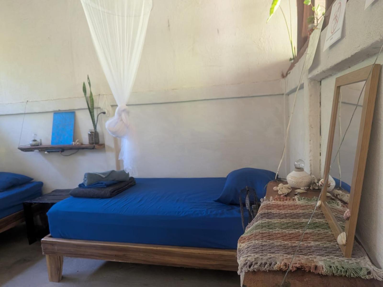 Triple Room with Shared Bathroom photo 2