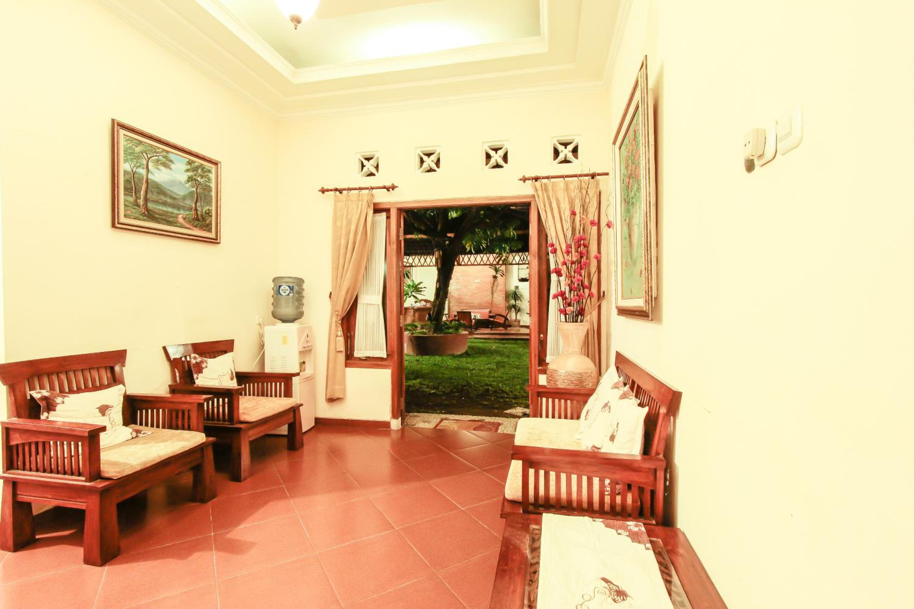 Four-Bedroom House - Photo 13