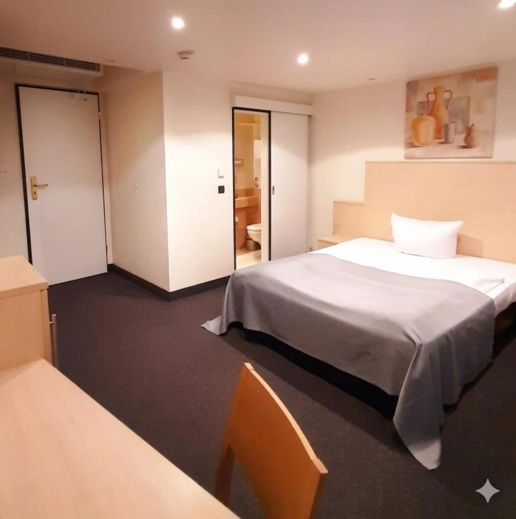 Economy Single Room photo 3