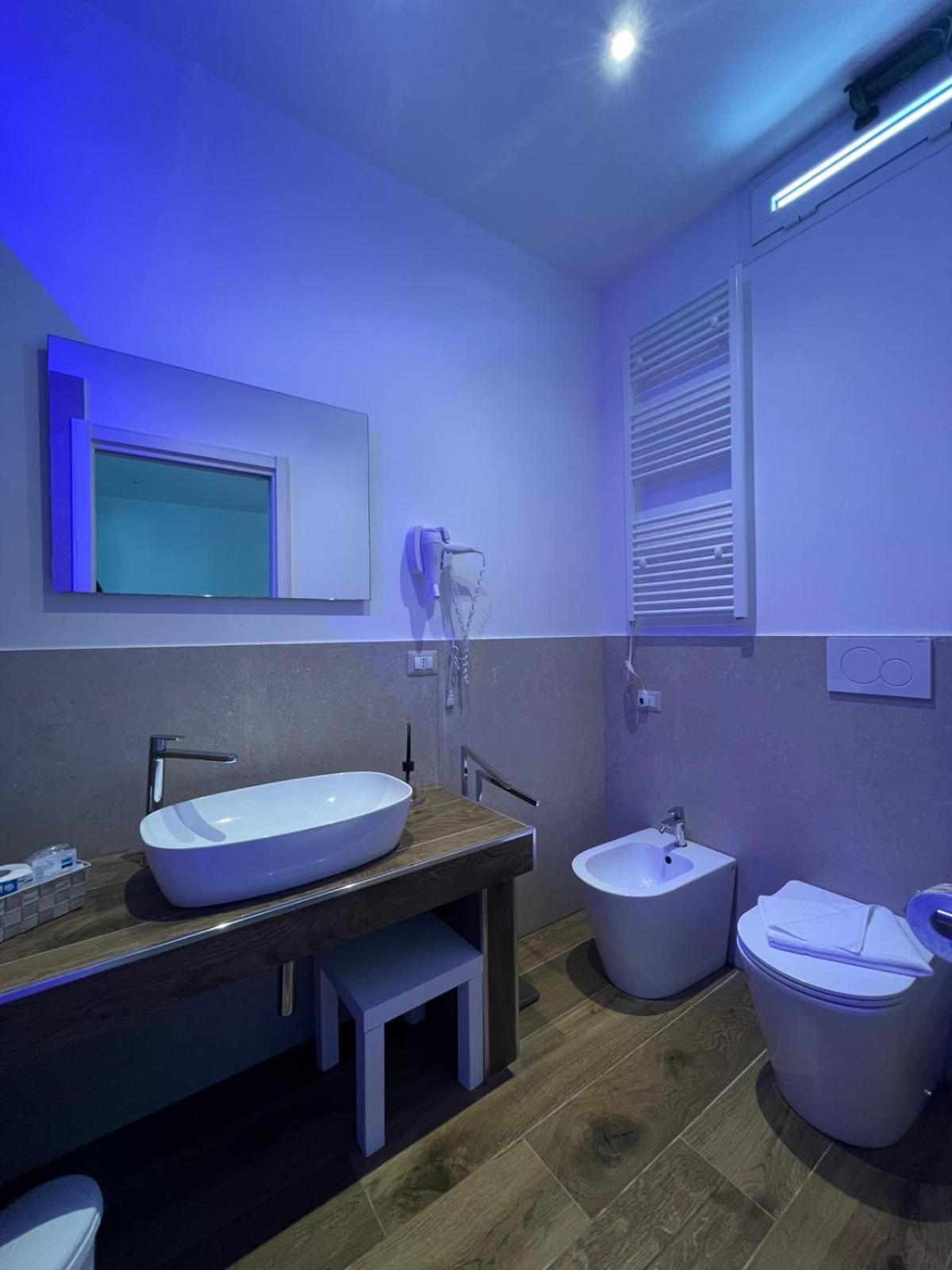 Standard Suite photo 2