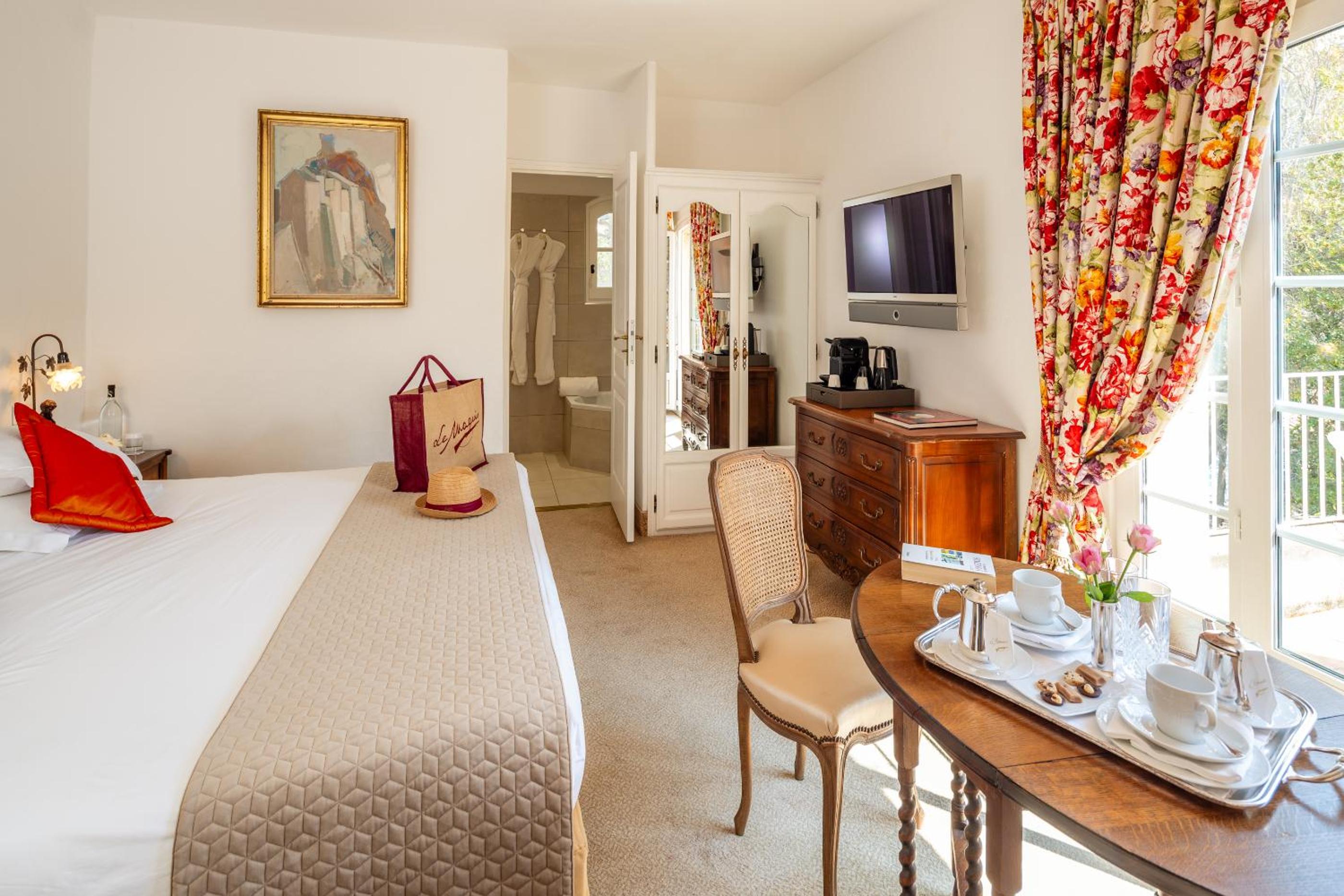 Double or Twin Room with Garden View photo 1
