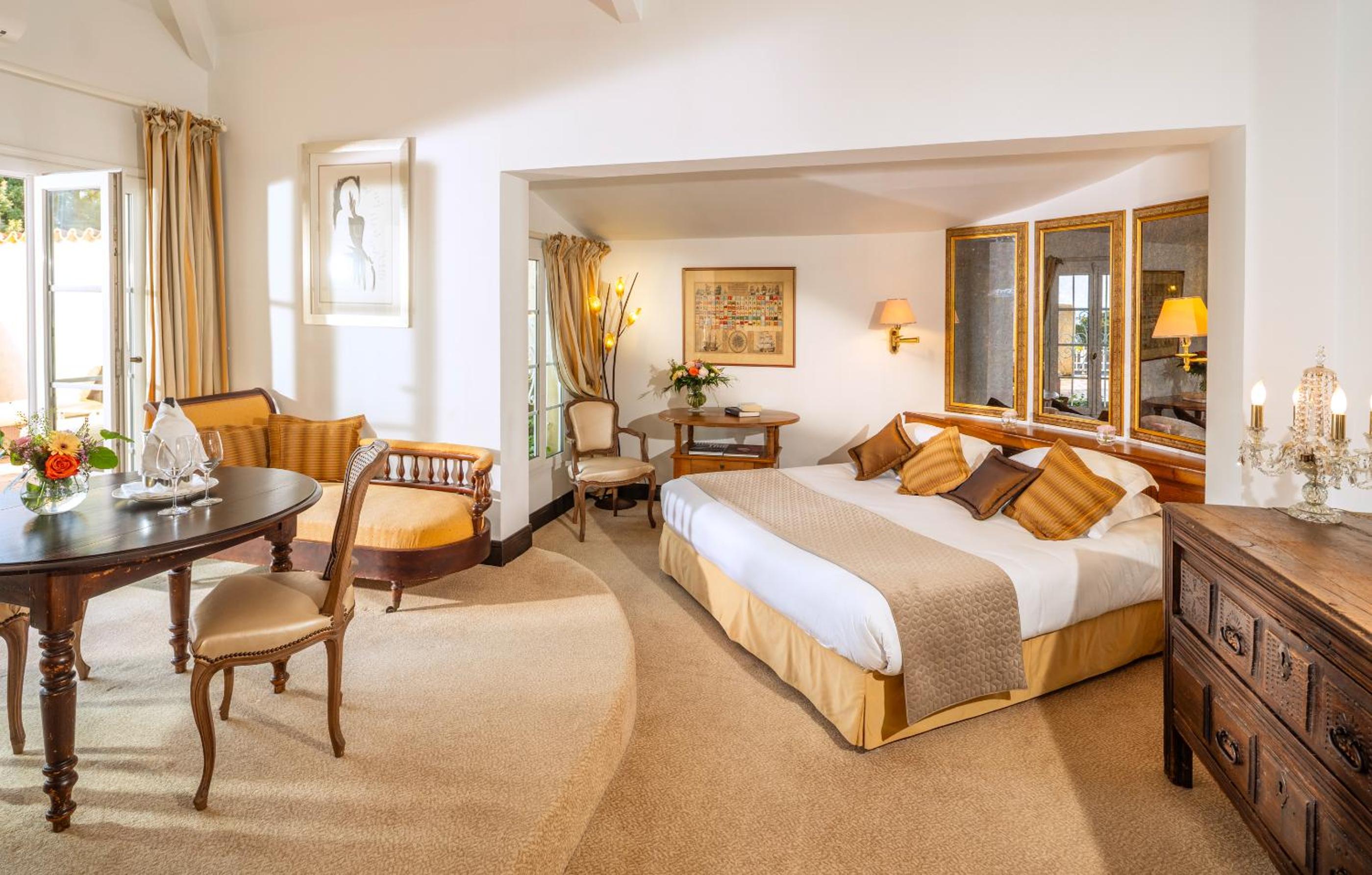 Junior Suite with Sea and Garden View and Private Terrace photo 2