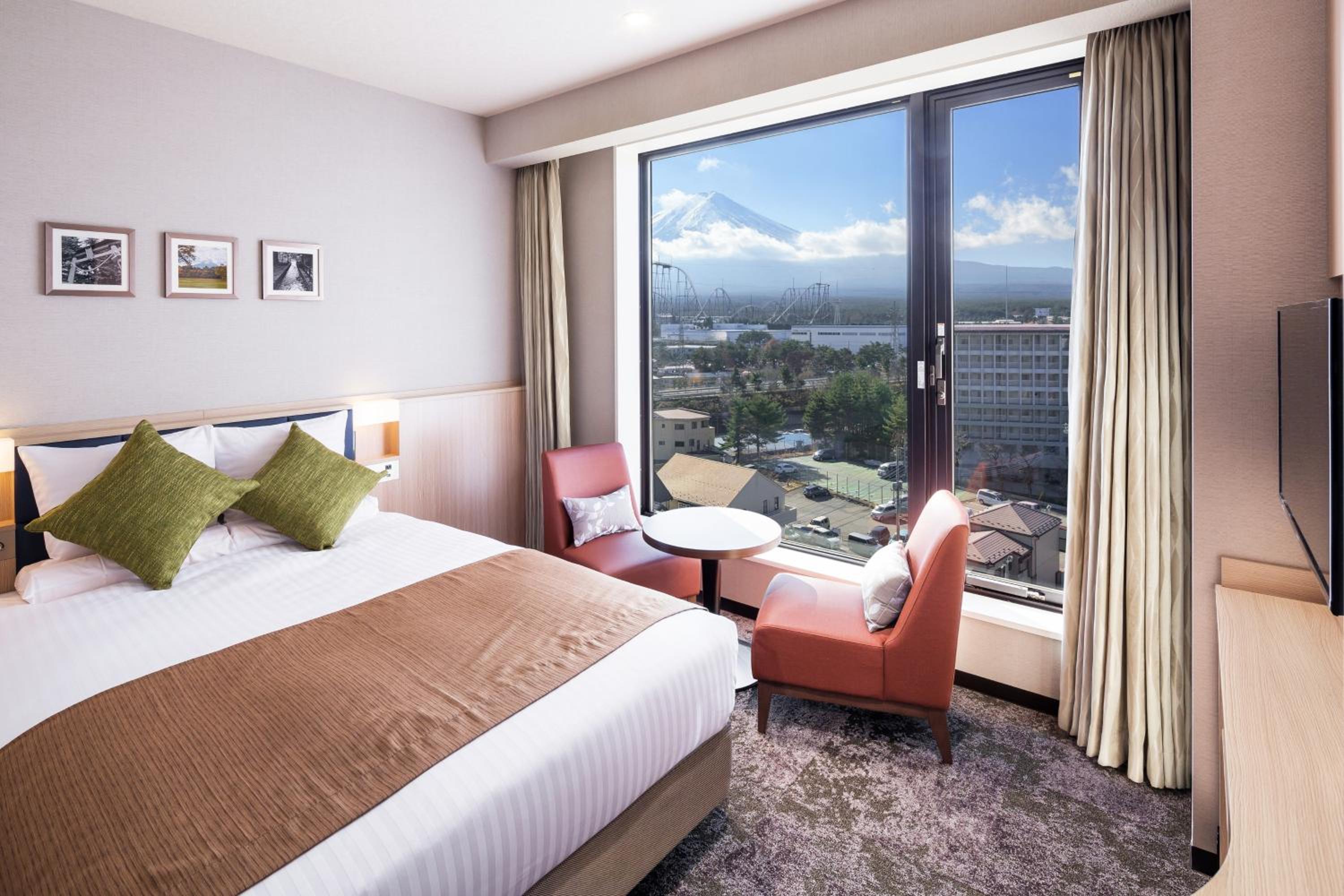 Standard Double Room with Mt. Fuji View