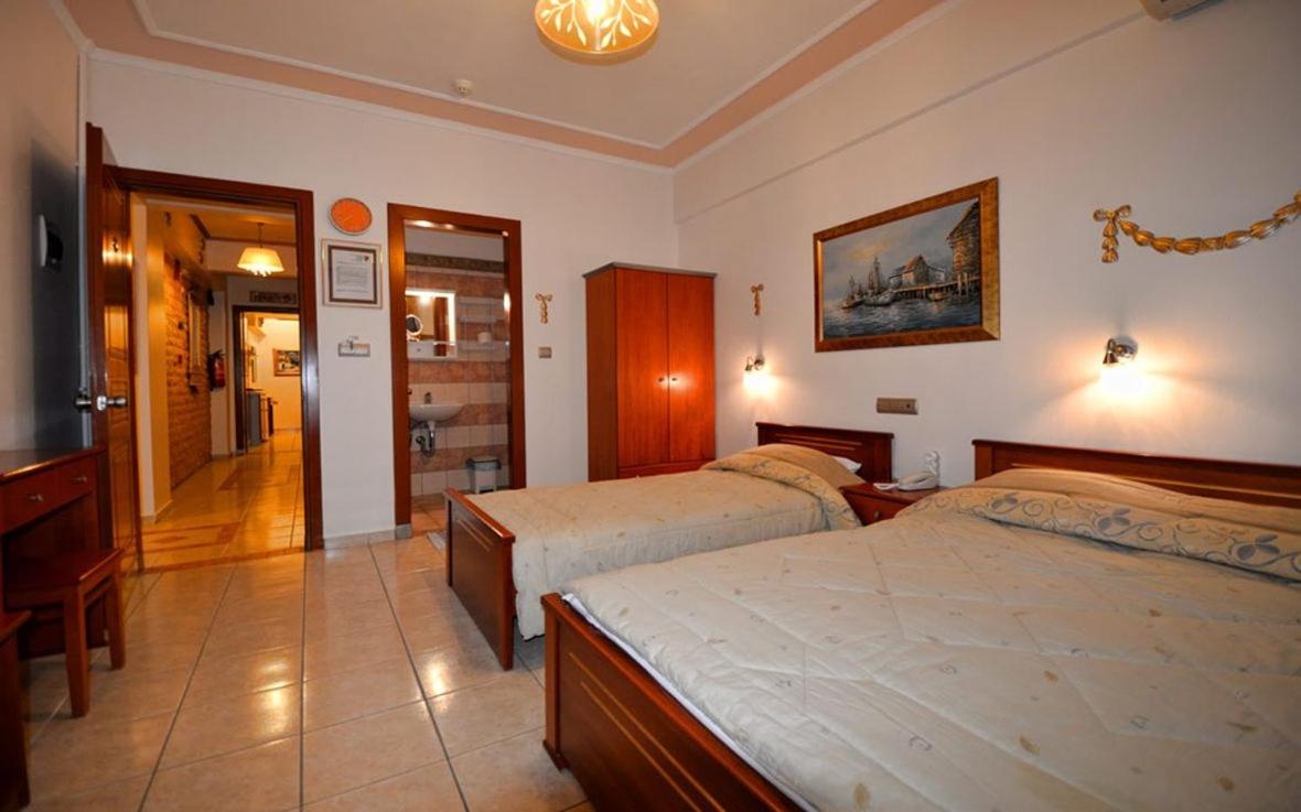Standard Triple Room photo 3