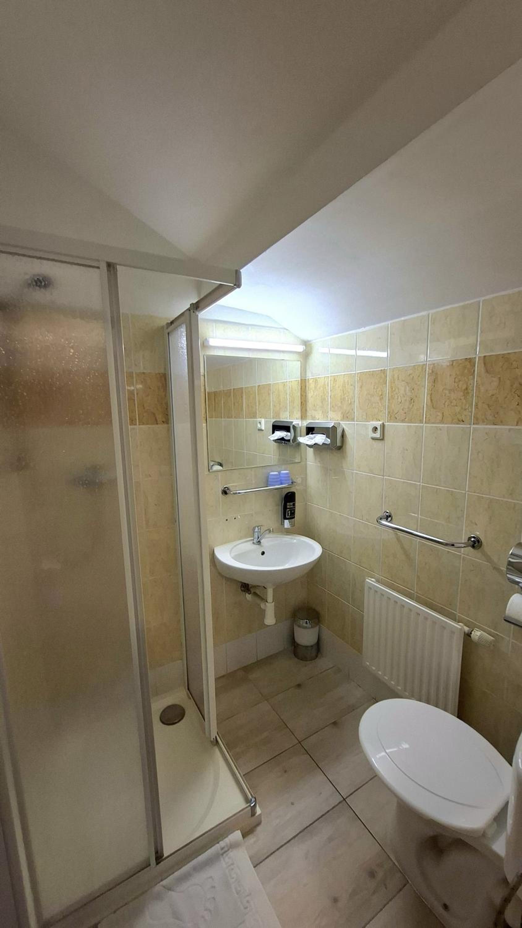 Triple Room photo 3