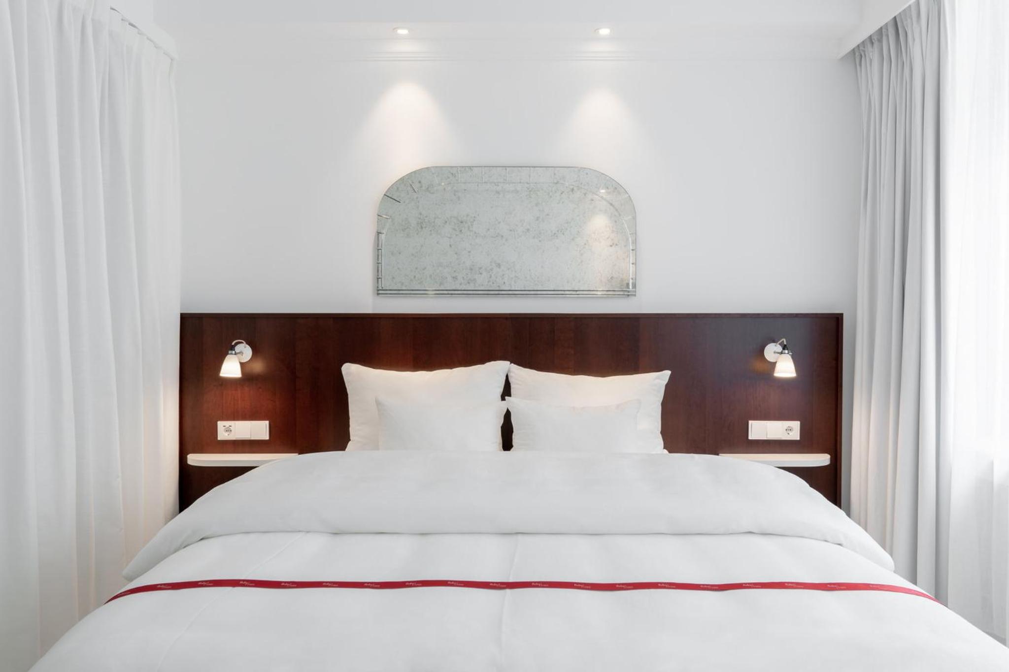Rubys Choice - Upgraded Room  photo 3