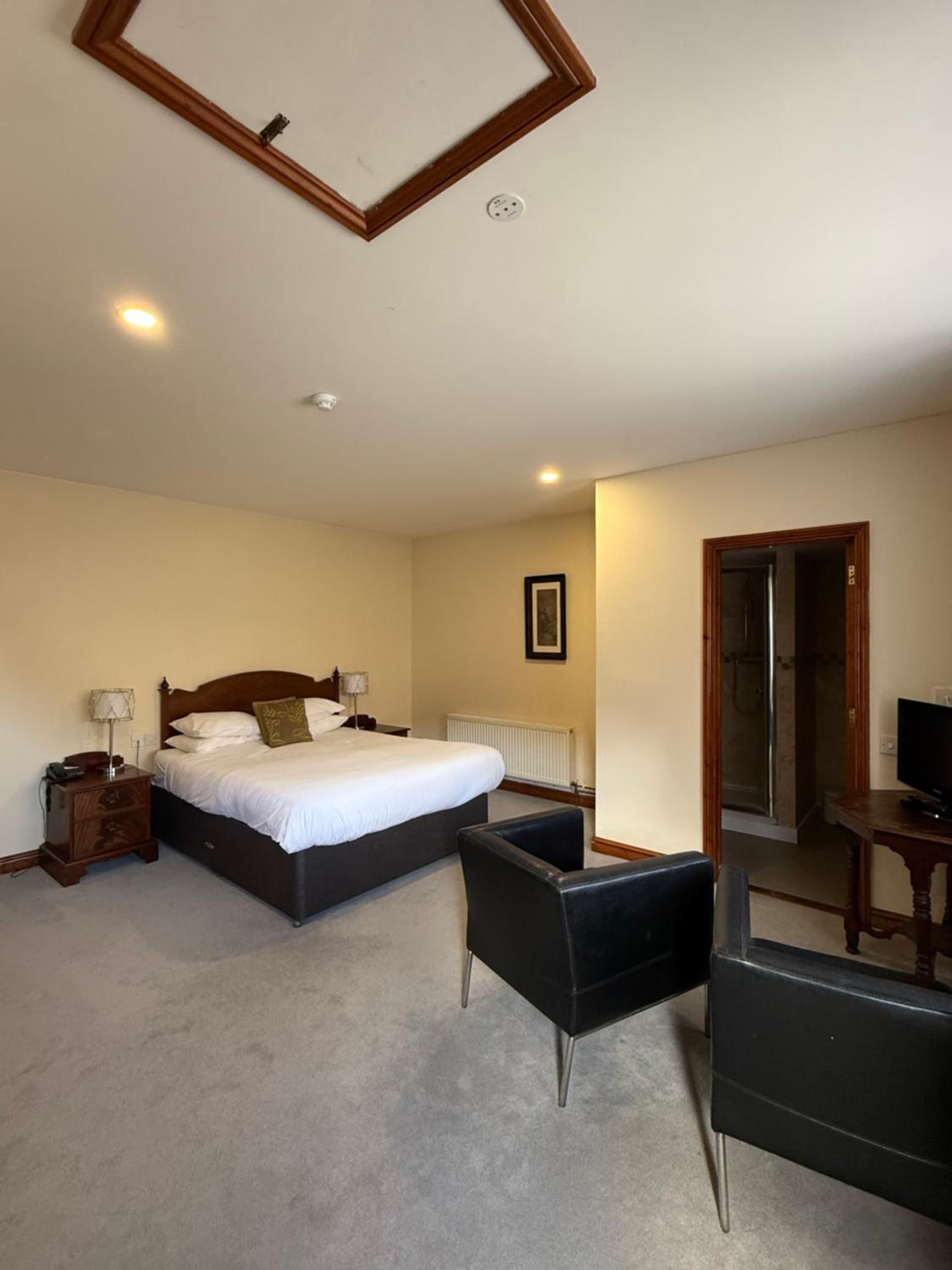 Standard Double Room photo 3