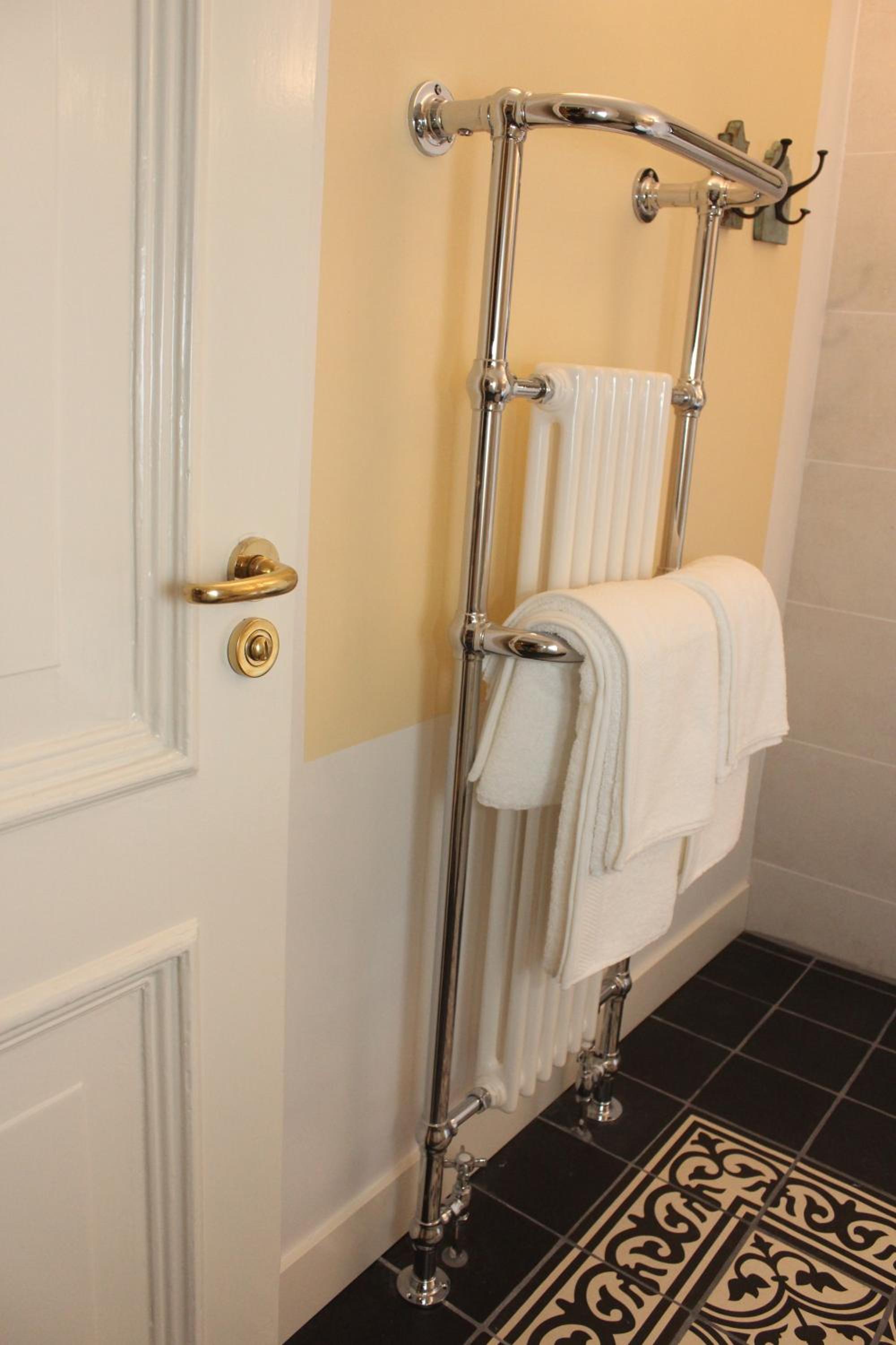Deluxe Suite photo 2