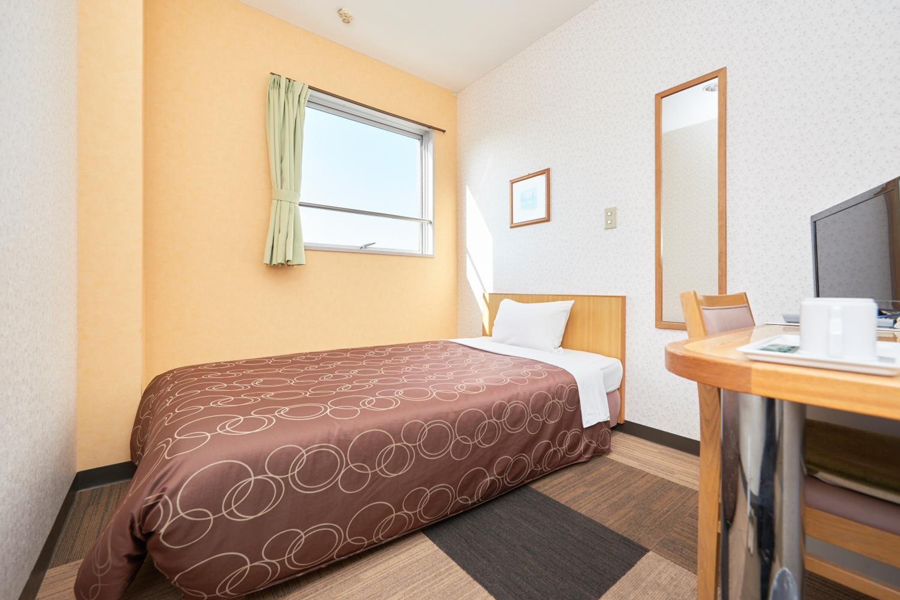 Single Room - Non-Smoking photo 1