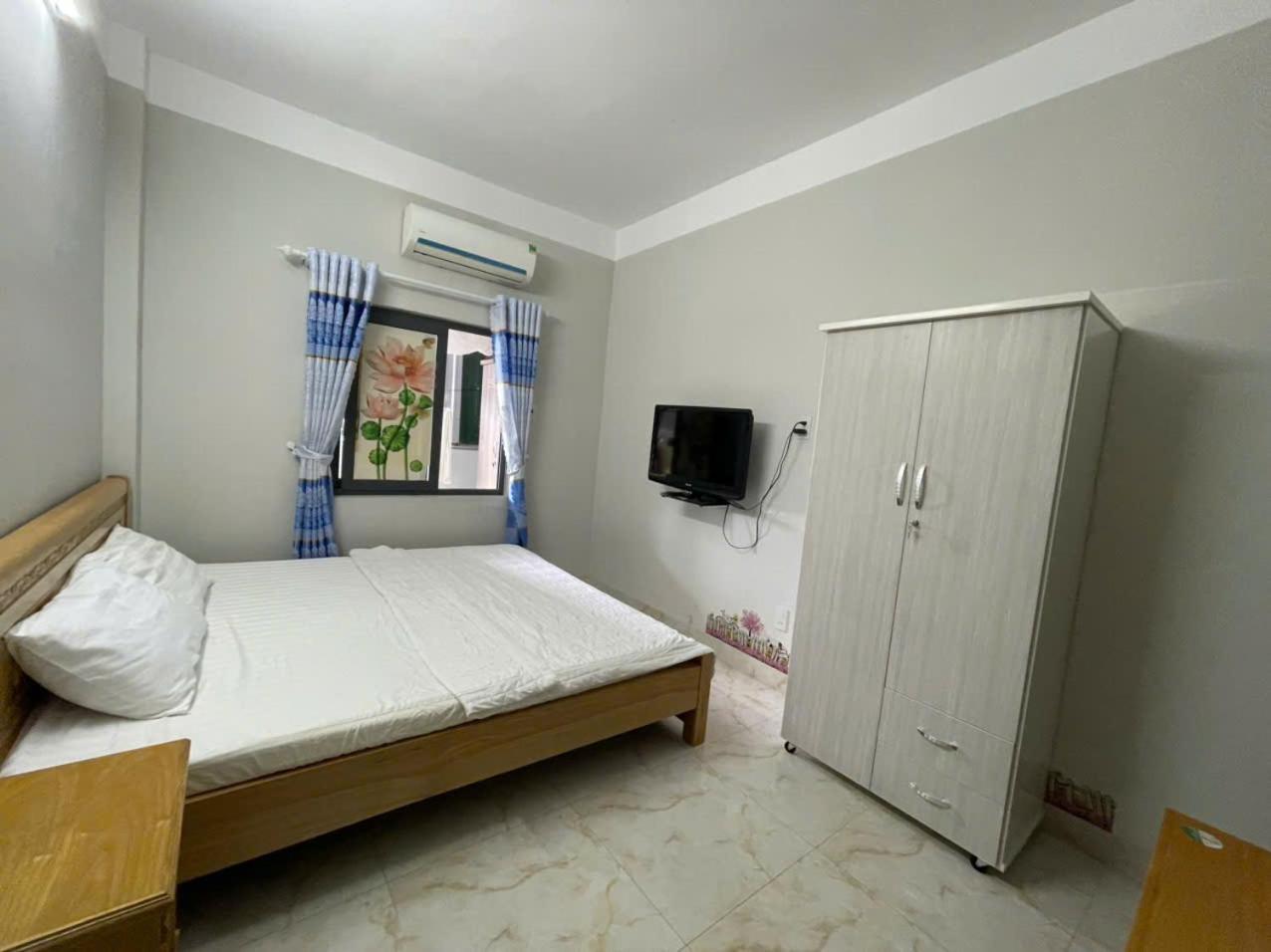 Budget Double Room photo 2