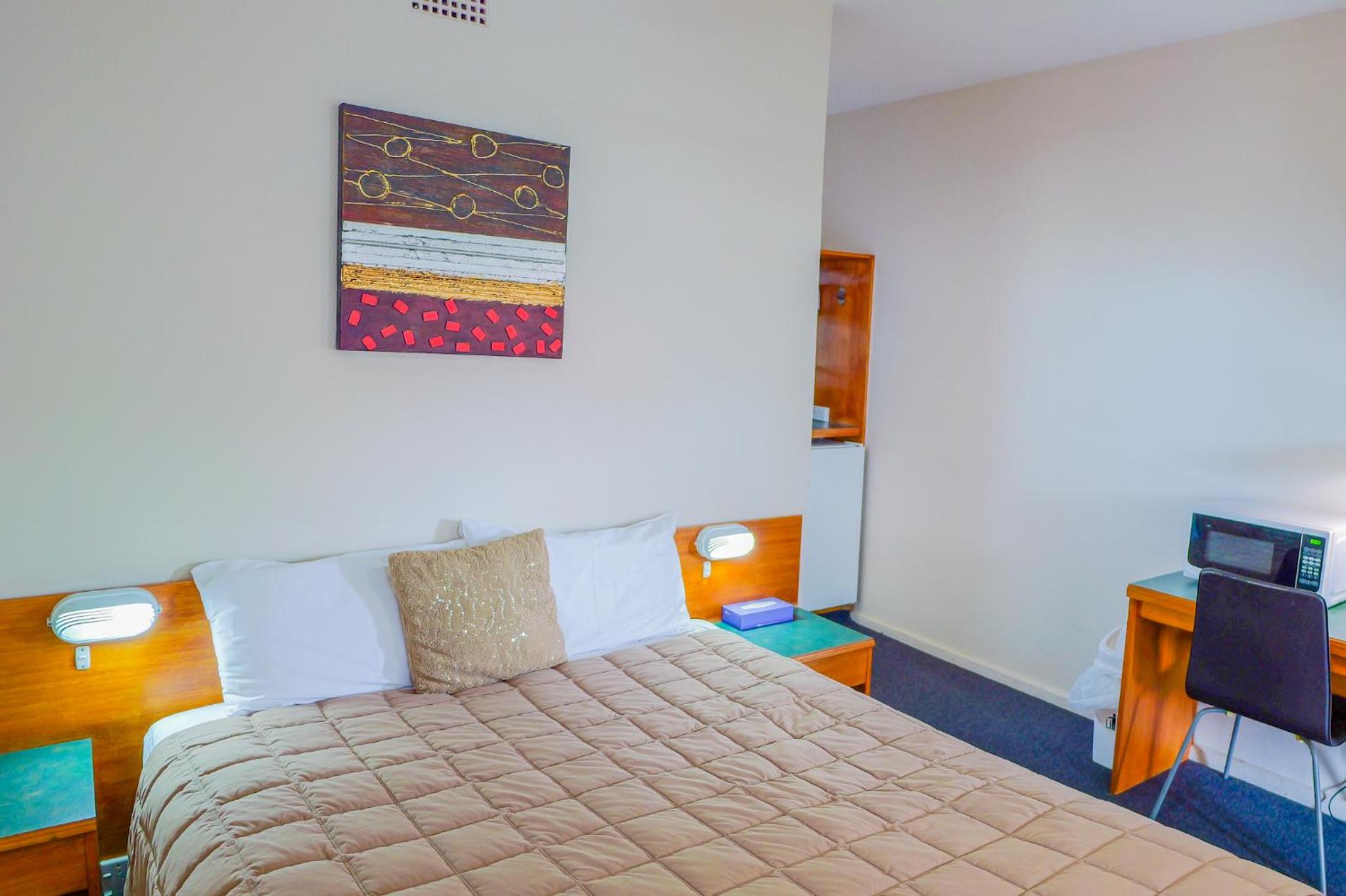 Queen Room
