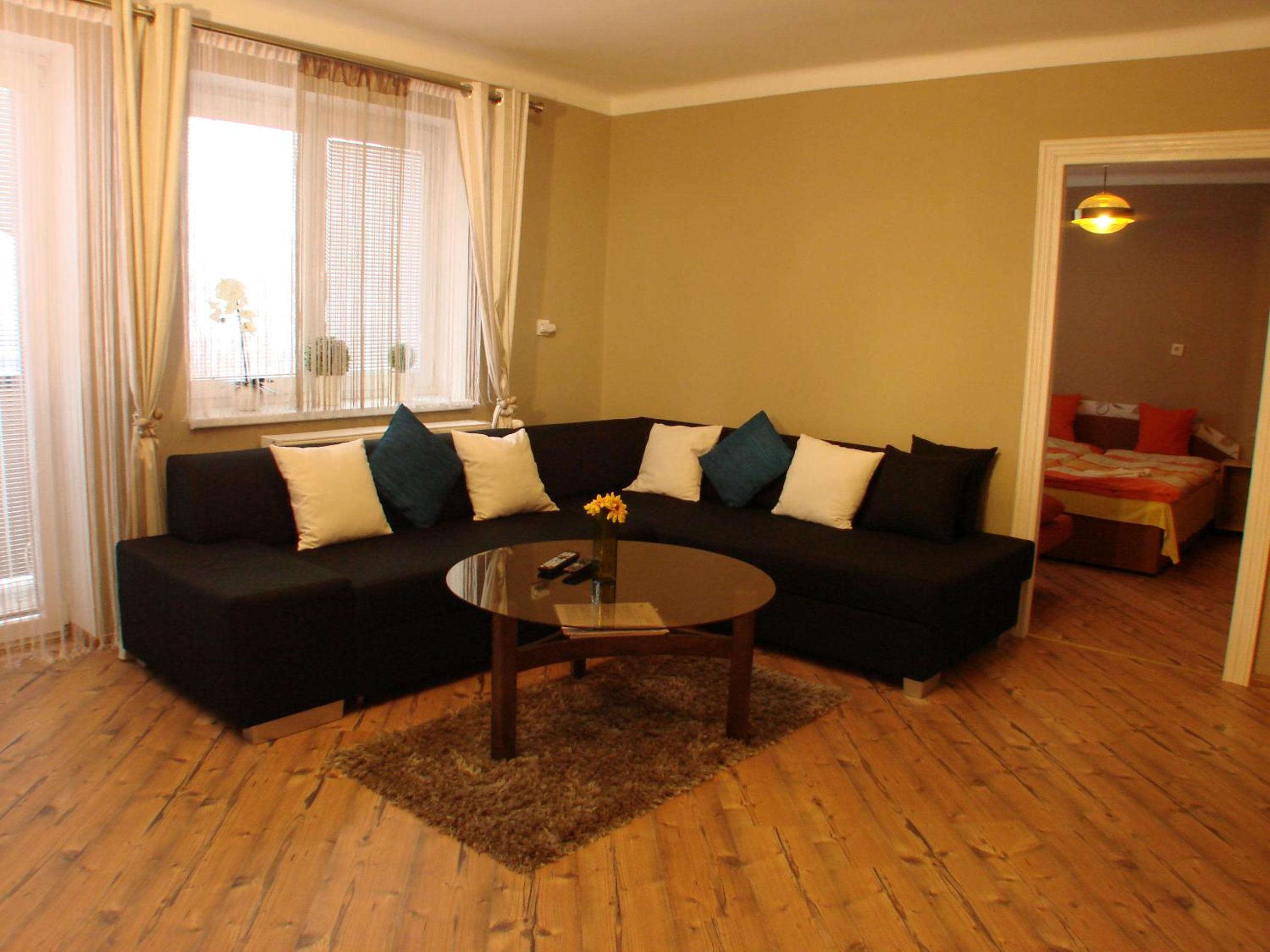 Standard Apartment - Photo 2