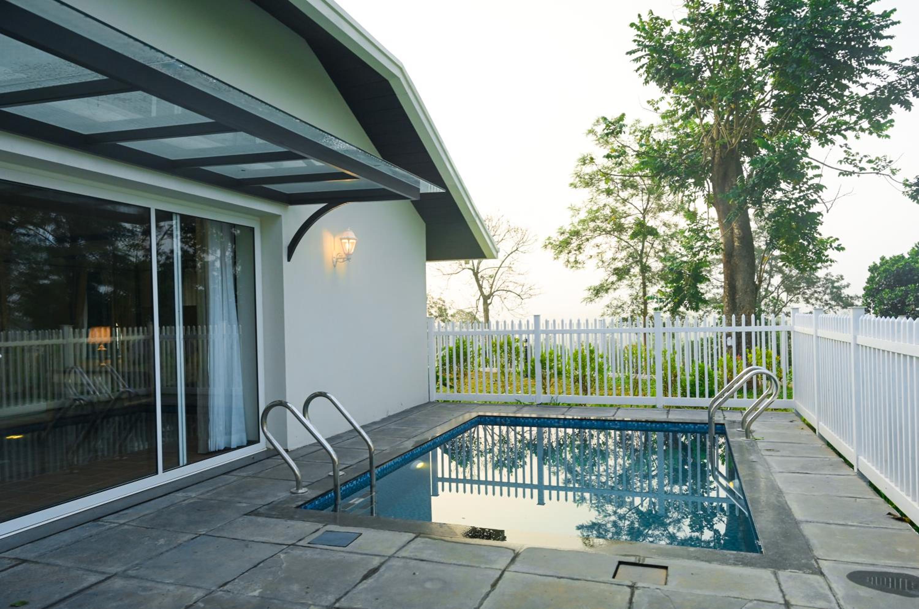 Villa with Private Pool photo 2