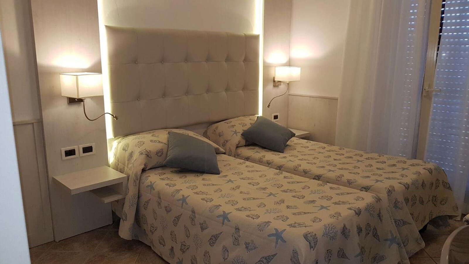 Double or Twin Room - Photo 1