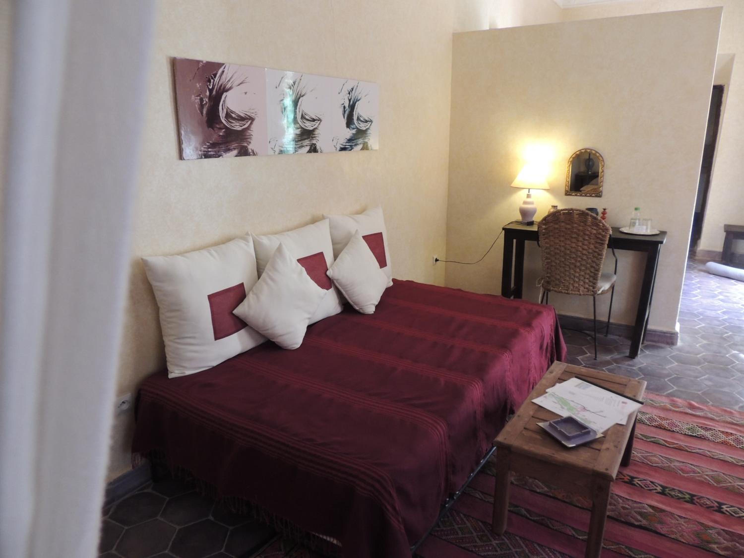 Grenadier Junior Suite