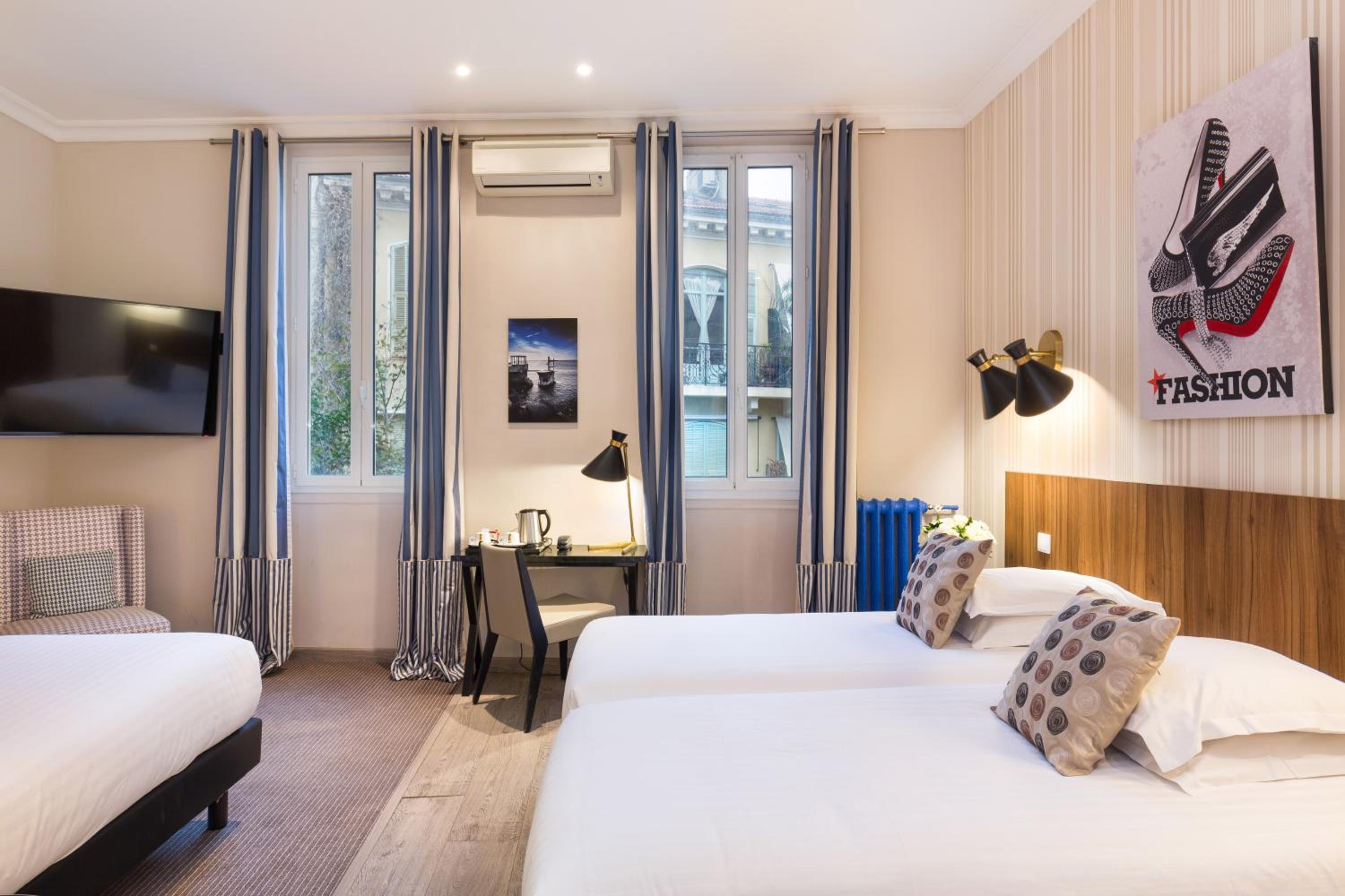Prestige Room - Photo 10