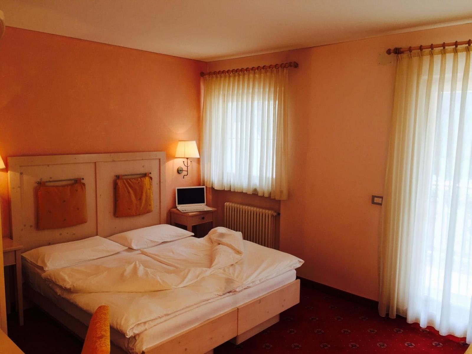 Double Room - Photo 2