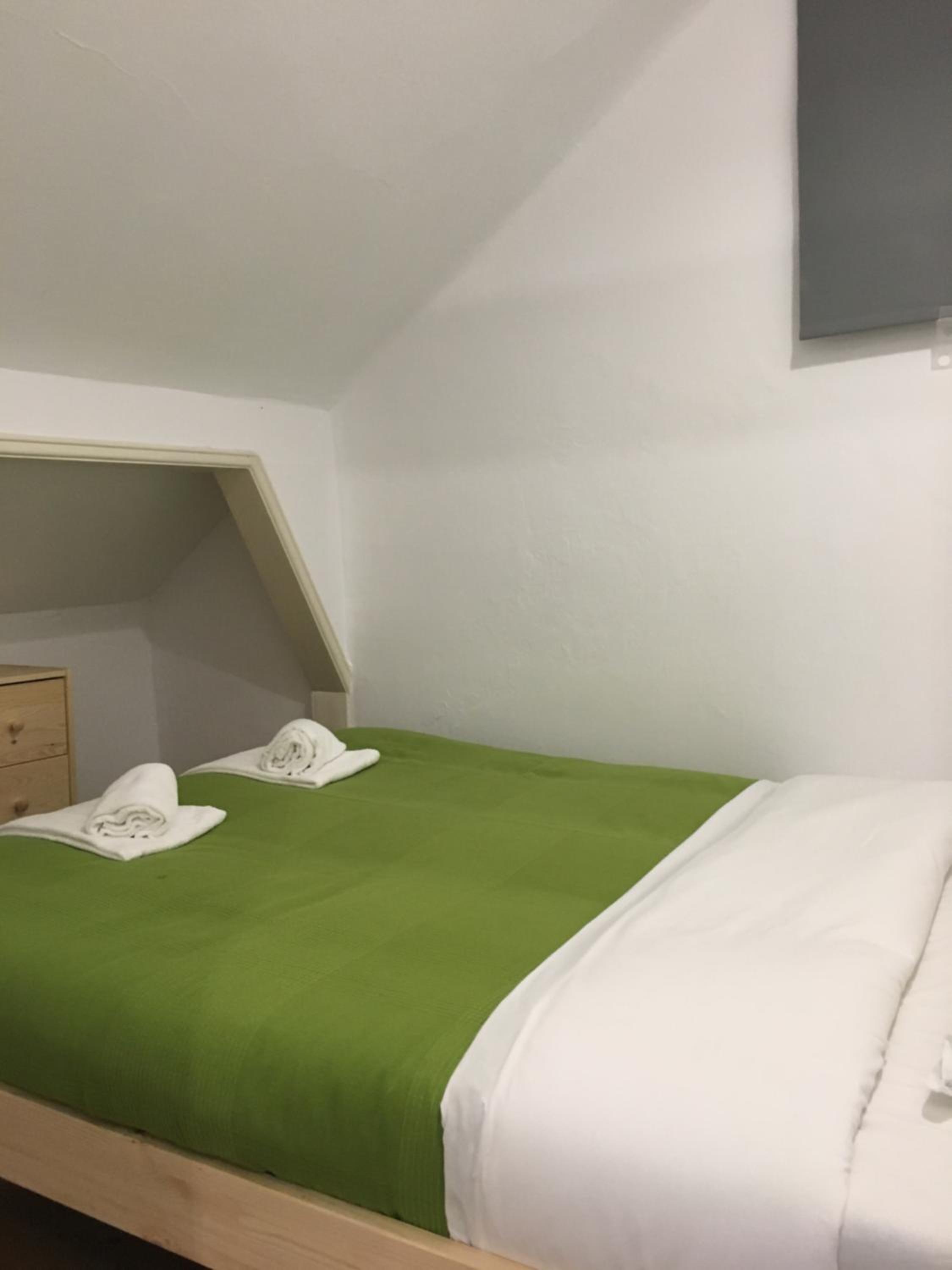 Apartment - Photo 2