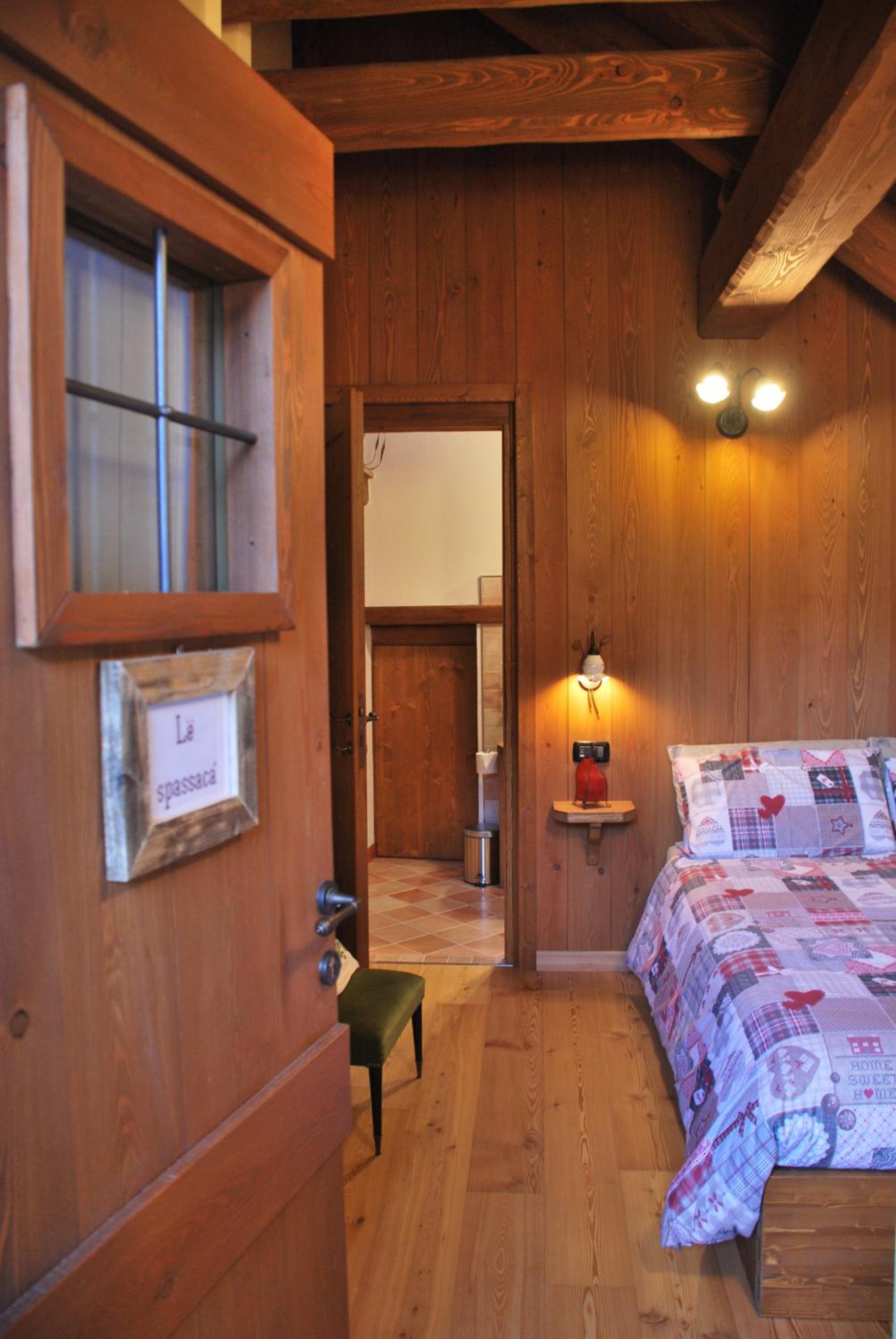 Standard Double Room photo 3