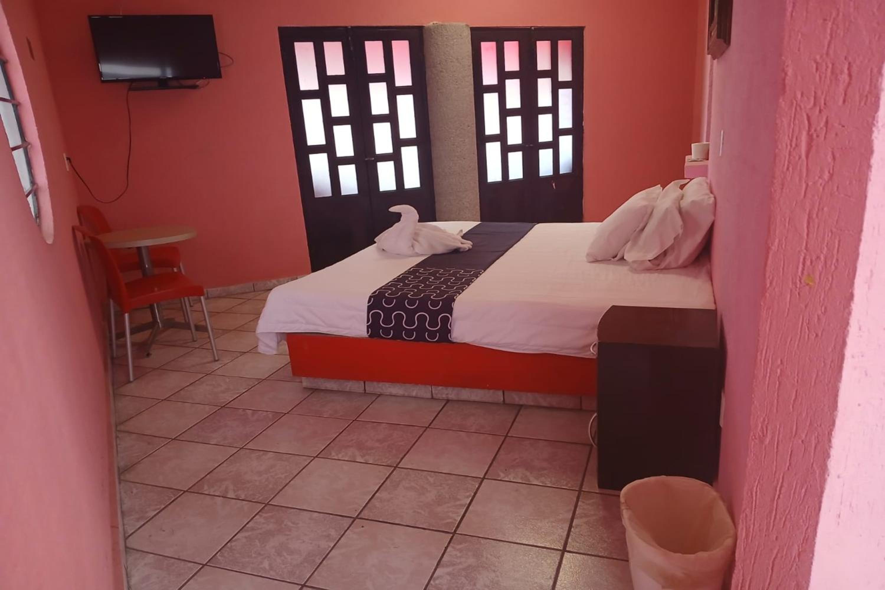 Deluxe Suite Room