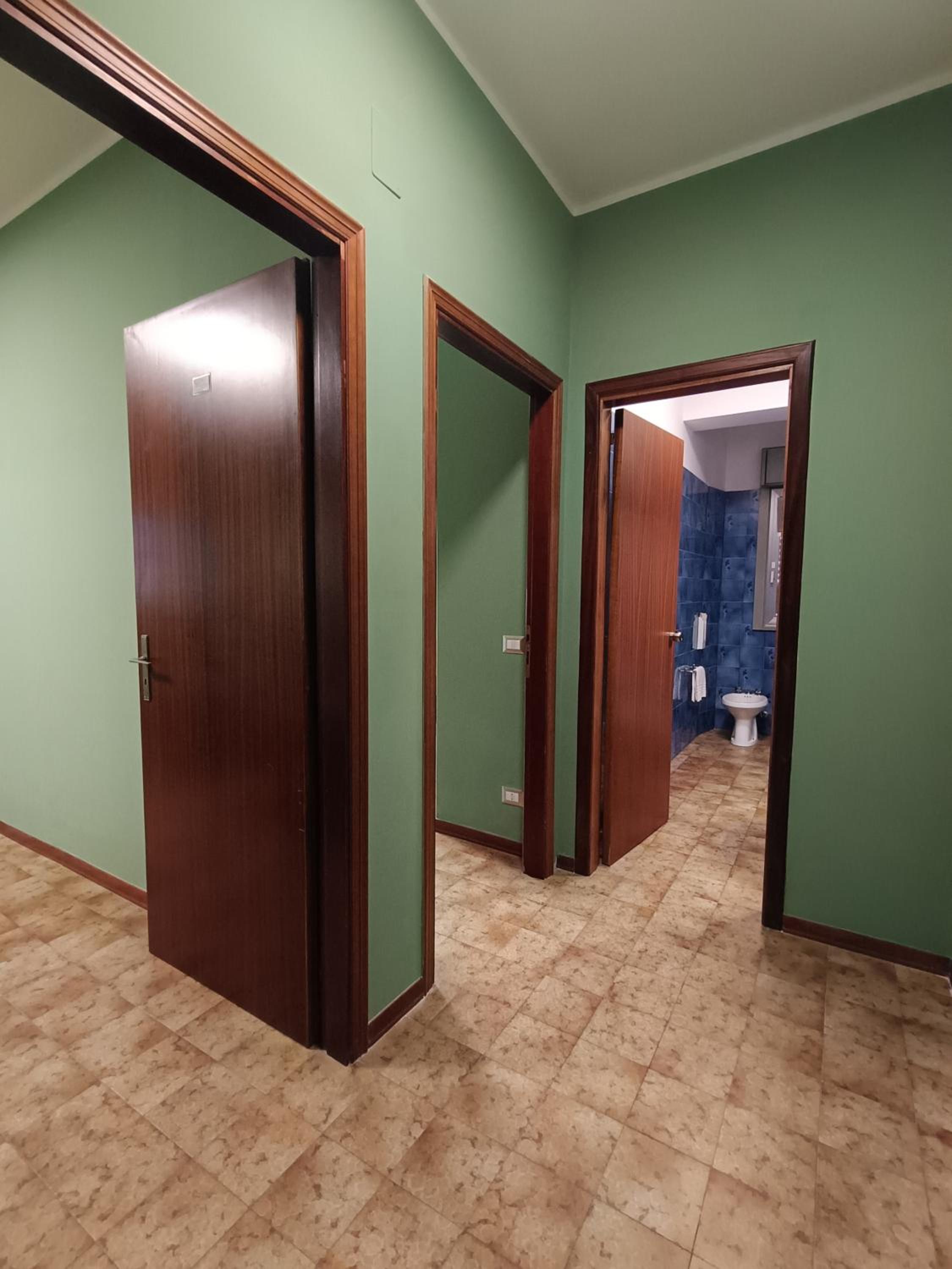 Family Room with Private Bathroom photo 3
