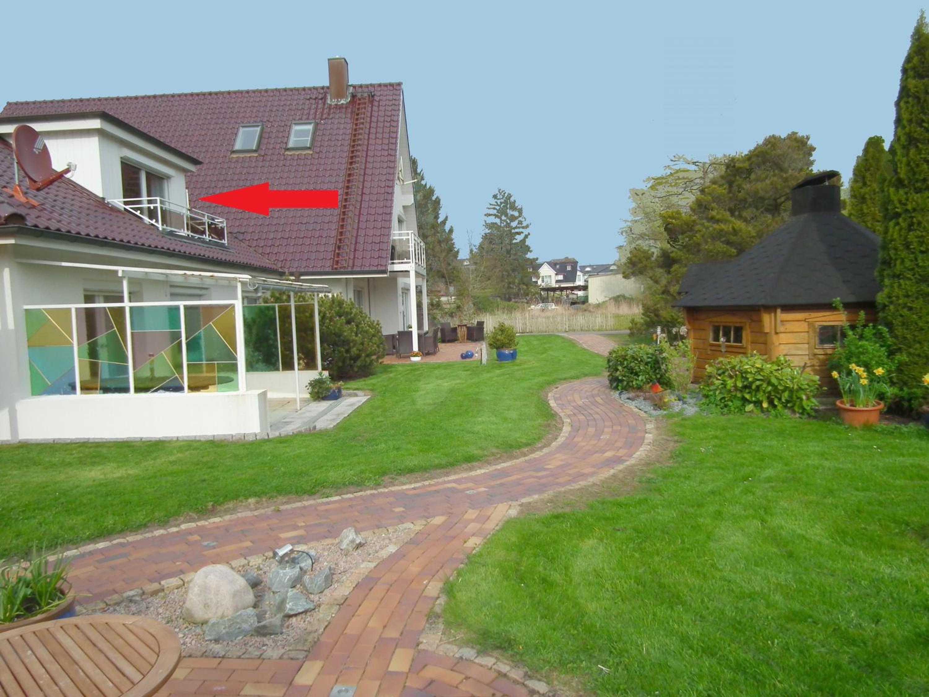 Family Studio - Photo 12
