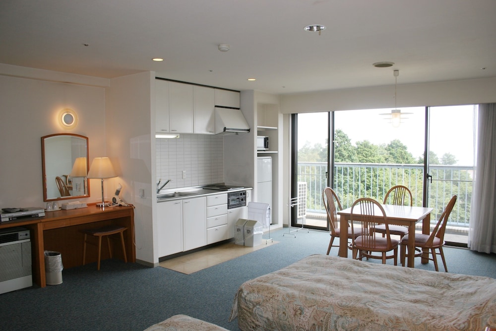 Standard Japanese-Western-Style Room (Non-smoking) photo 3