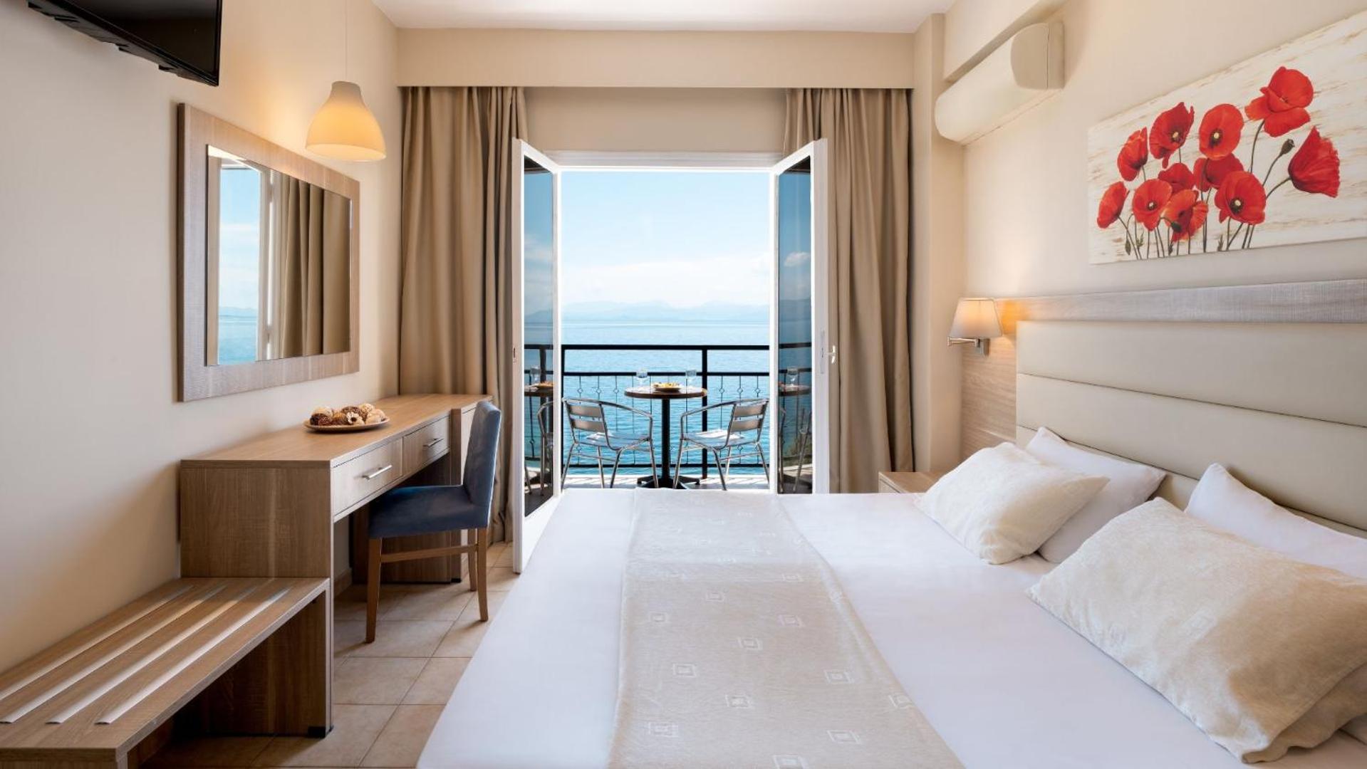 Twin Comfort Direct Sea View