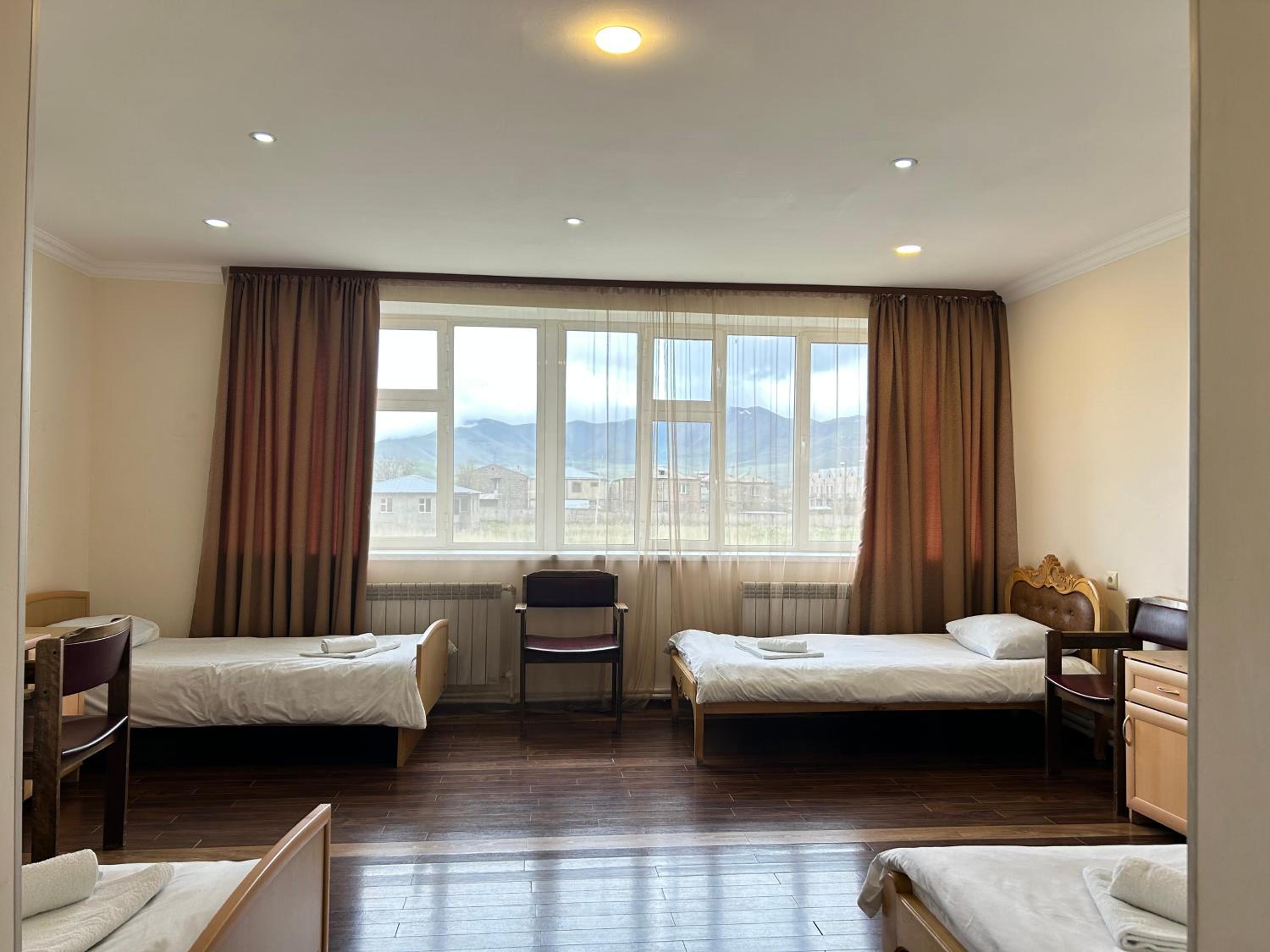 Quadruple Room with Garden View