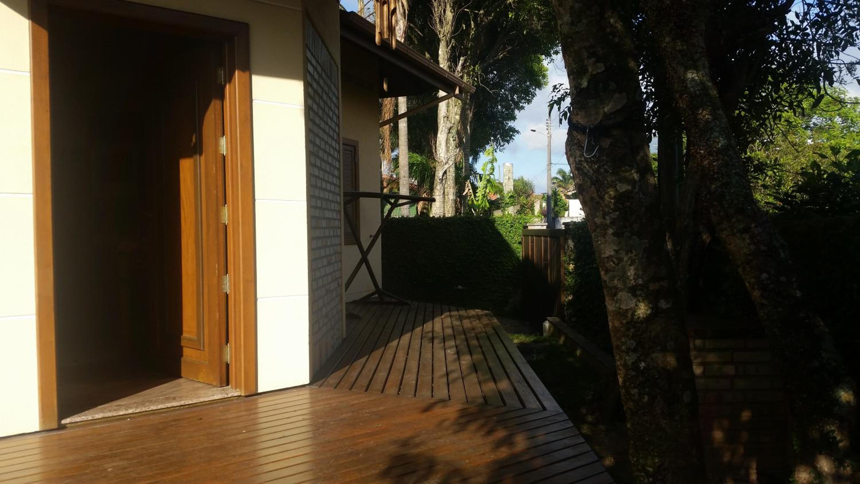 Four-Bedroom House photo 2