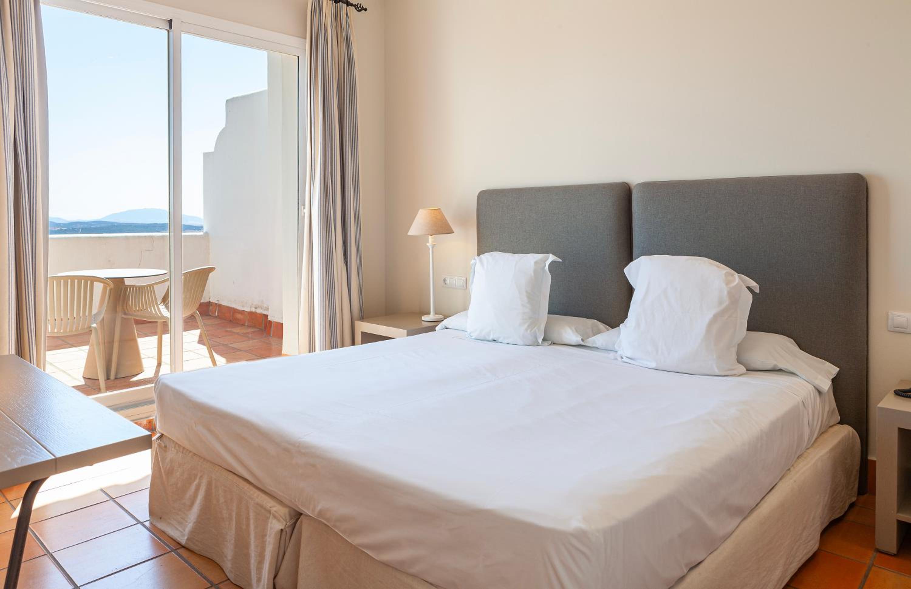 Junior Suite with Views