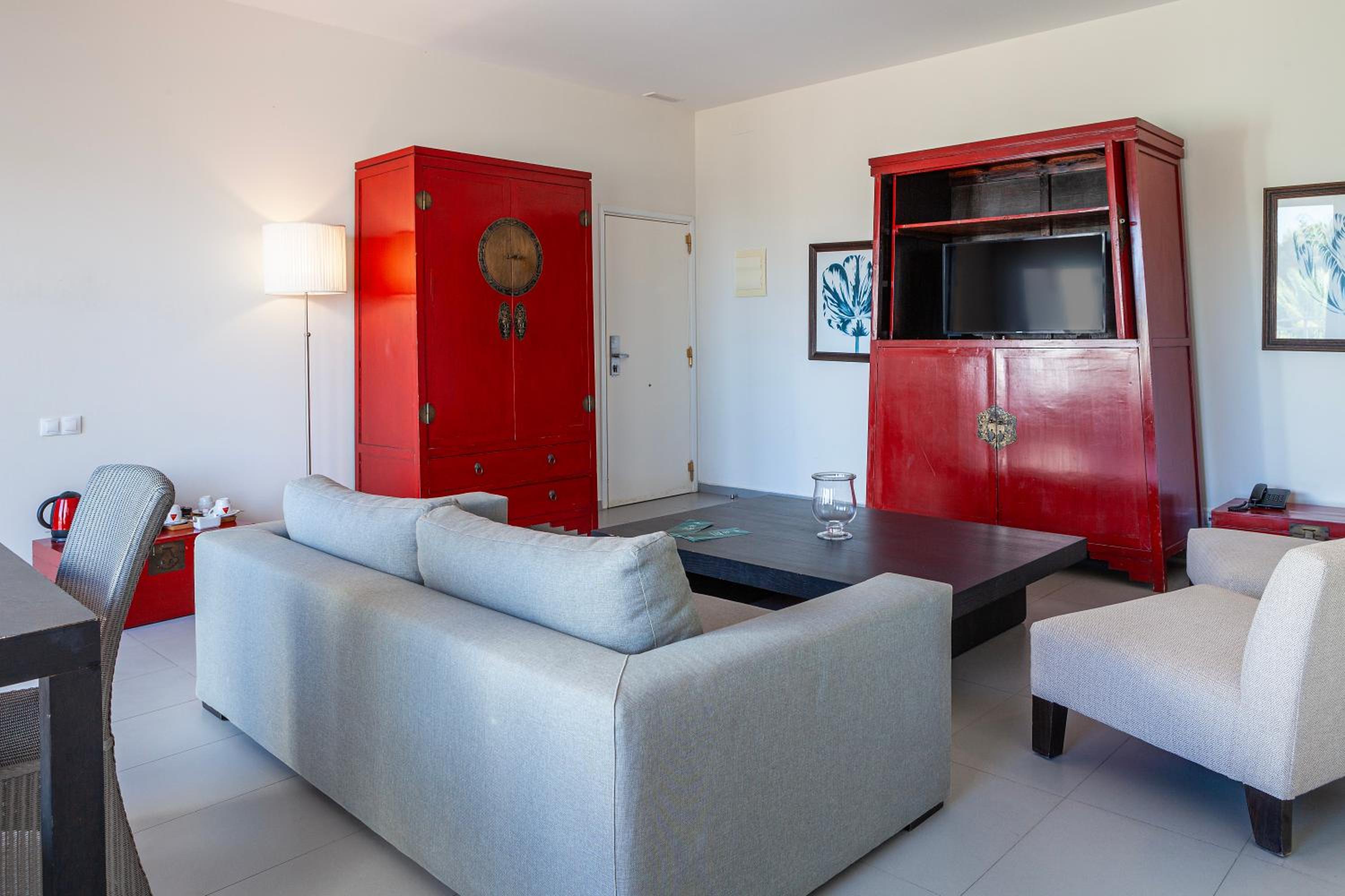 Premium Grand Suite photo 2