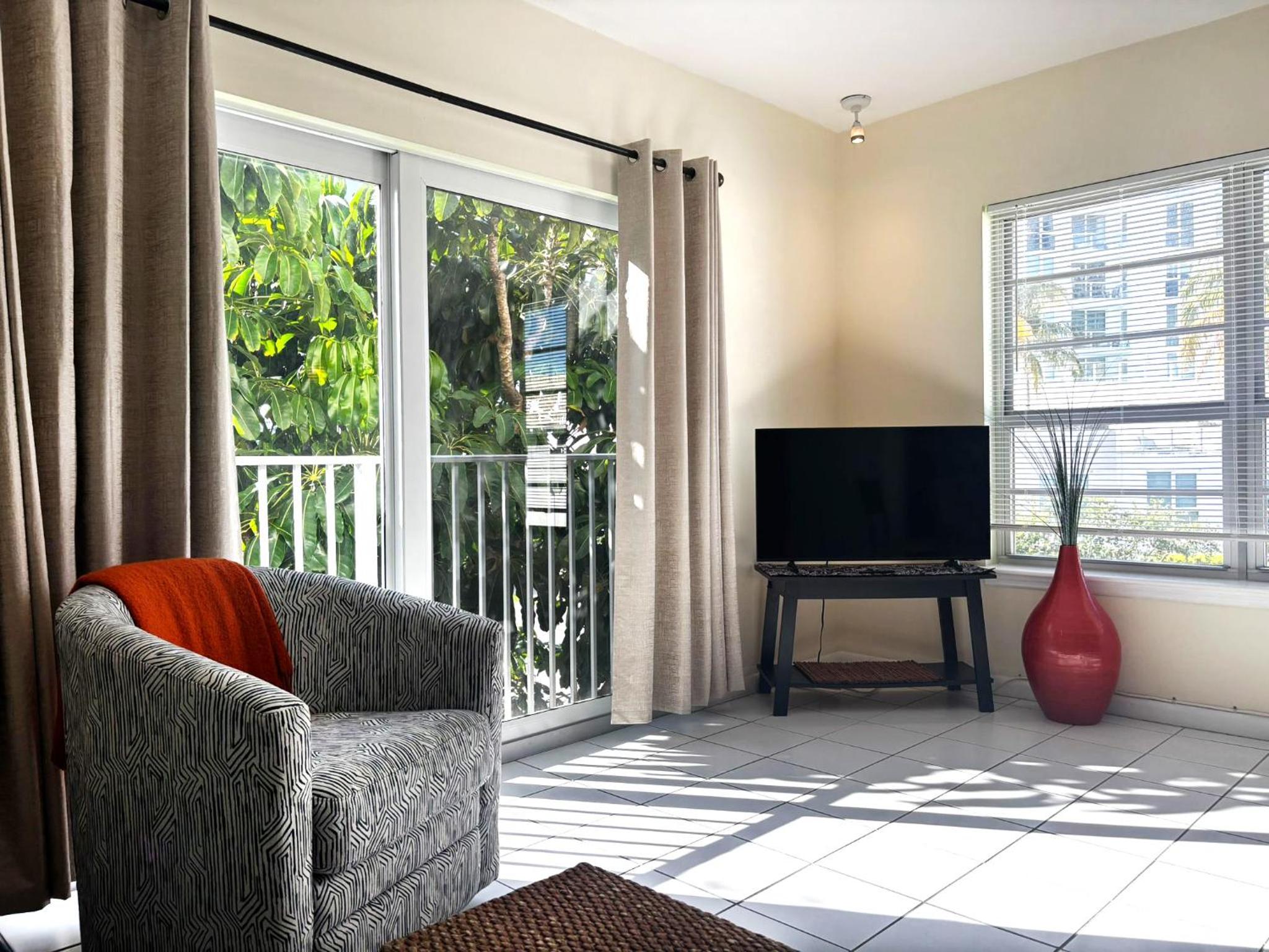 Apartment - Photo 38