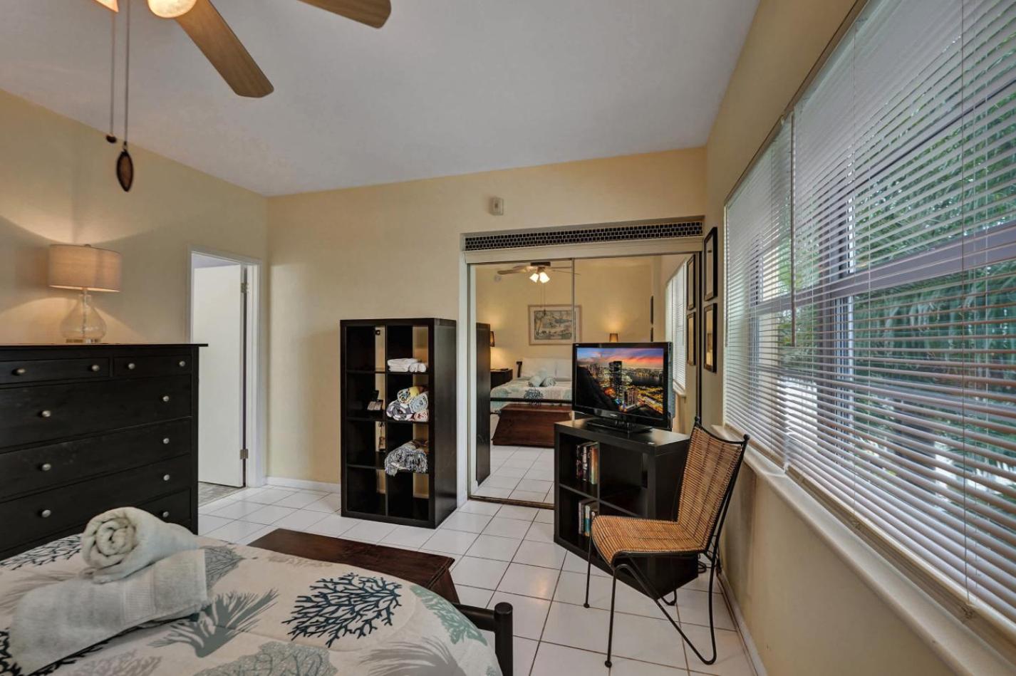 Apartment - Photo 24