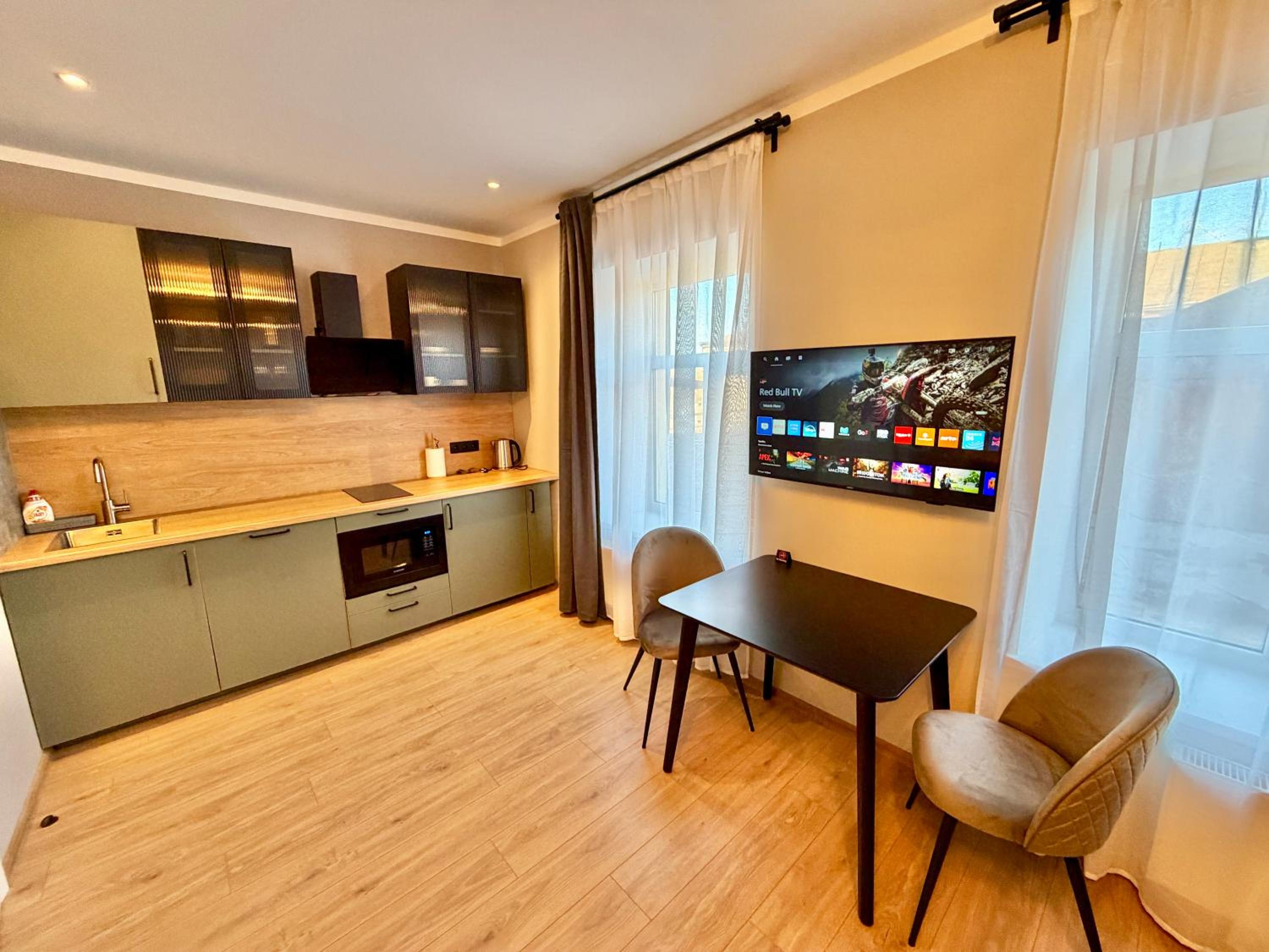 Deluxe Studio photo 2