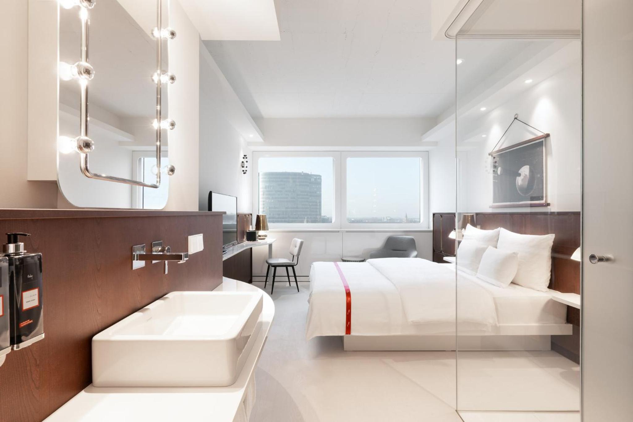 Rubys Choice - Upgraded Room  - Photo 5