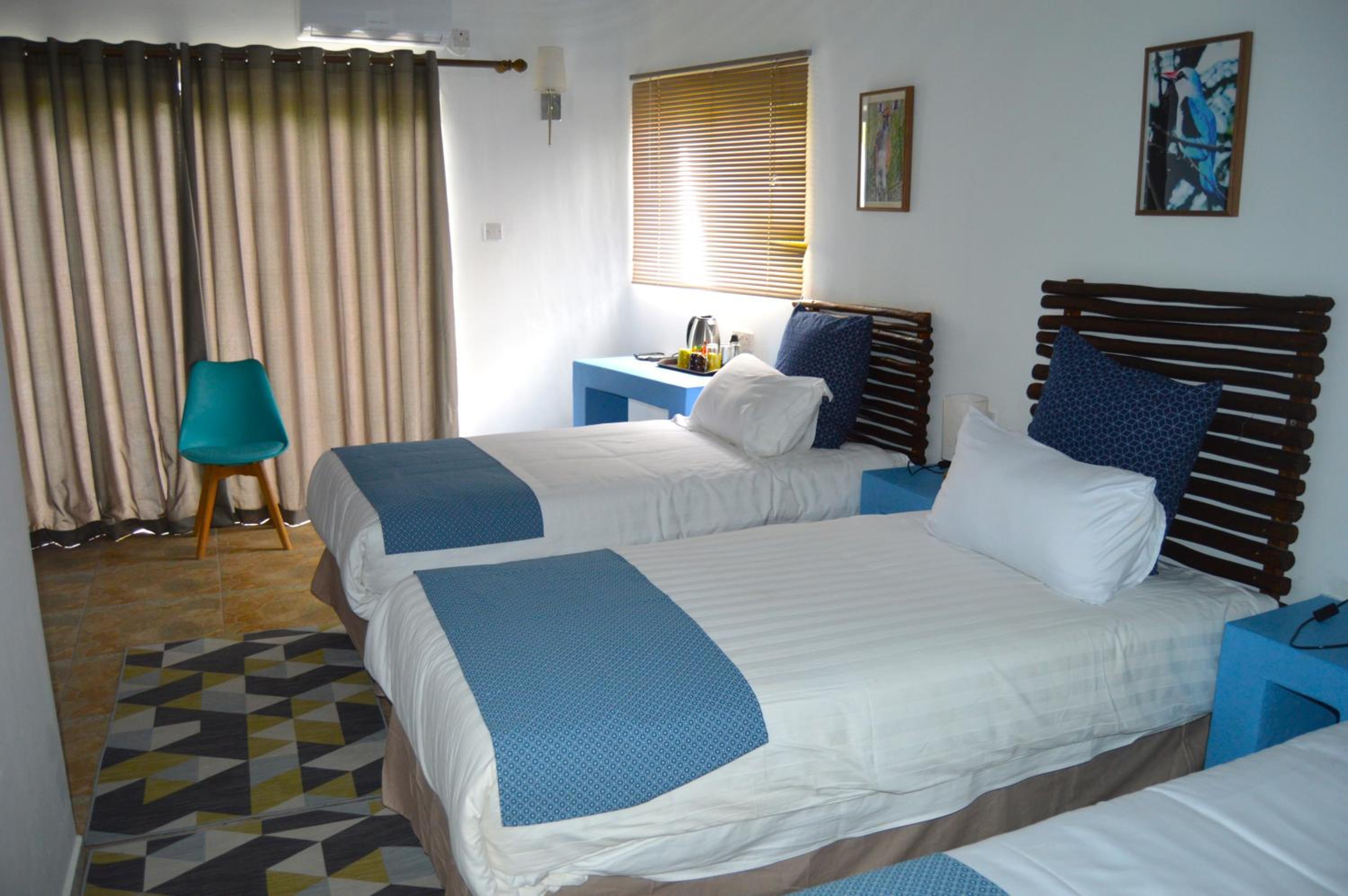 Triple Room with Terrace