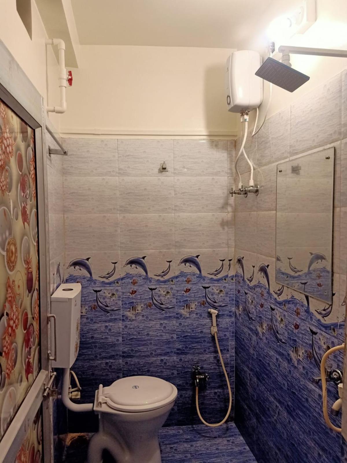 Standard Double Room - Photo 4